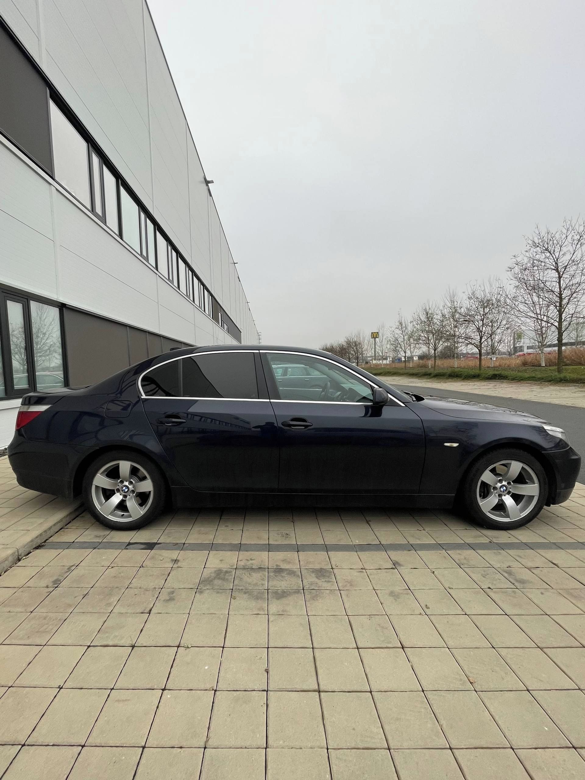 BMW Řada 5, BMW (E60) - 3.0d (M57) - fotka 5