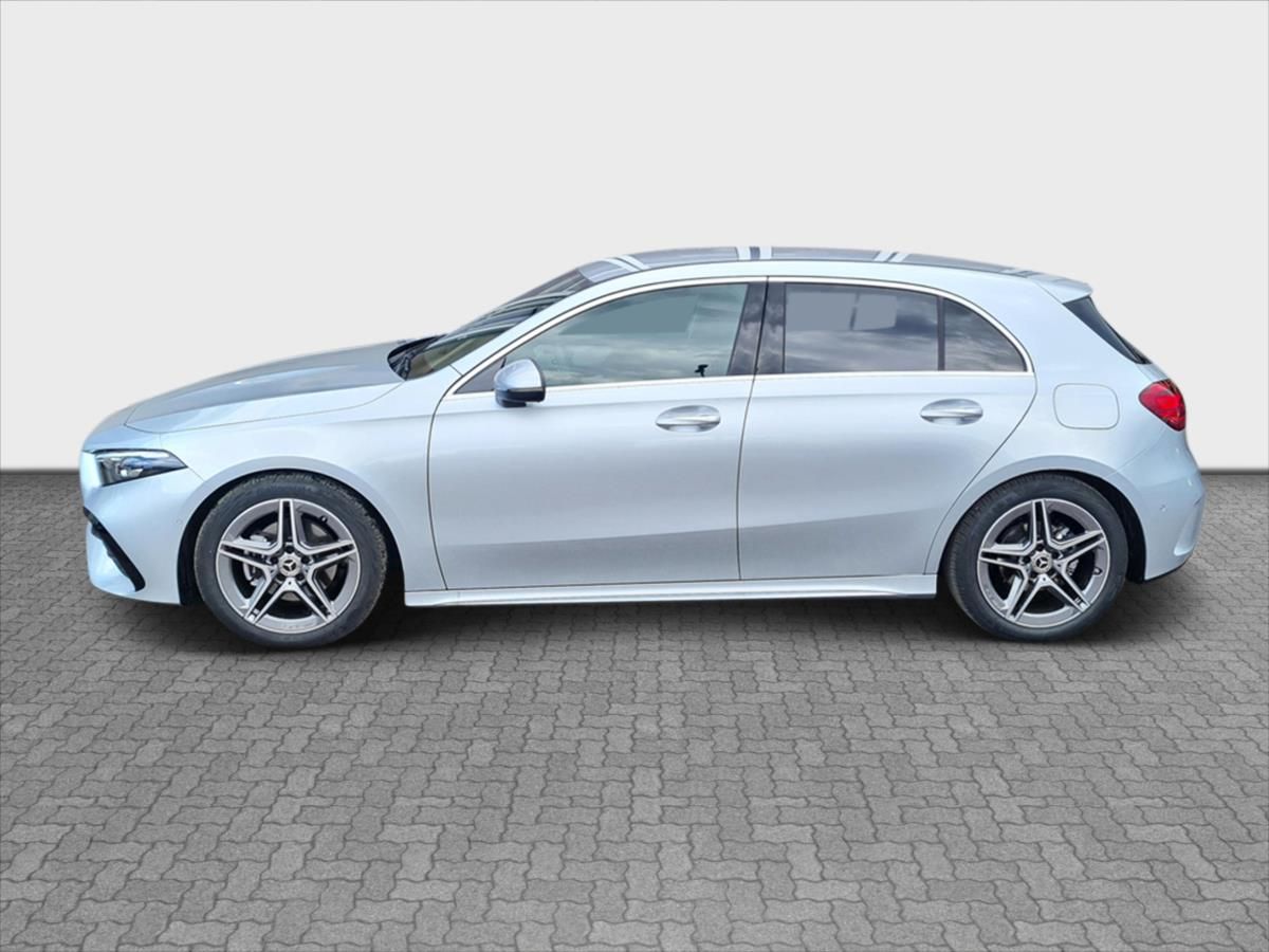 Mercedes-Benz Třídy A, A 200d AMG Style Edition - fotka 2