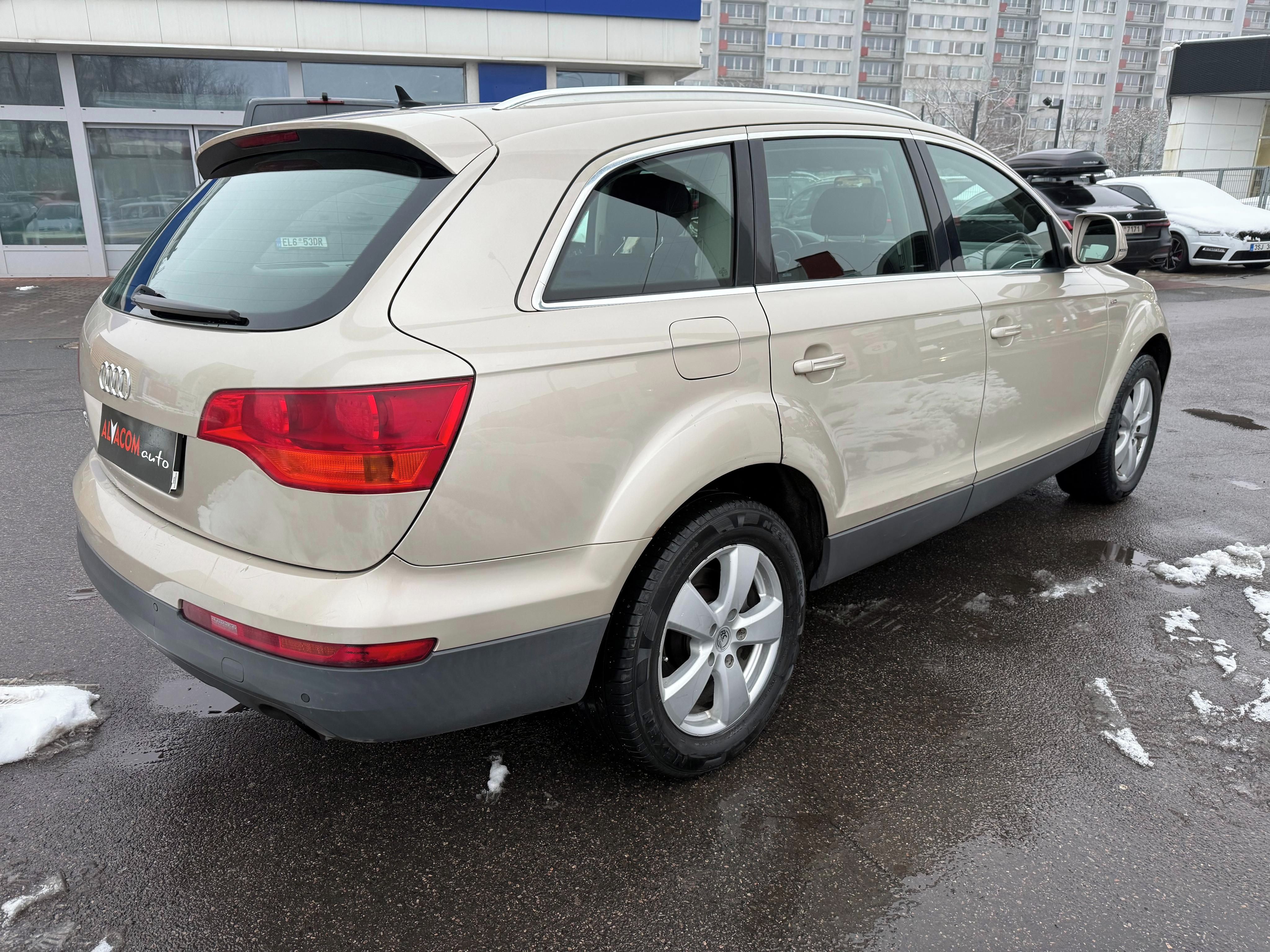 Audi Q7, 3,0 TDI V6 QUATTRO - fotka 6