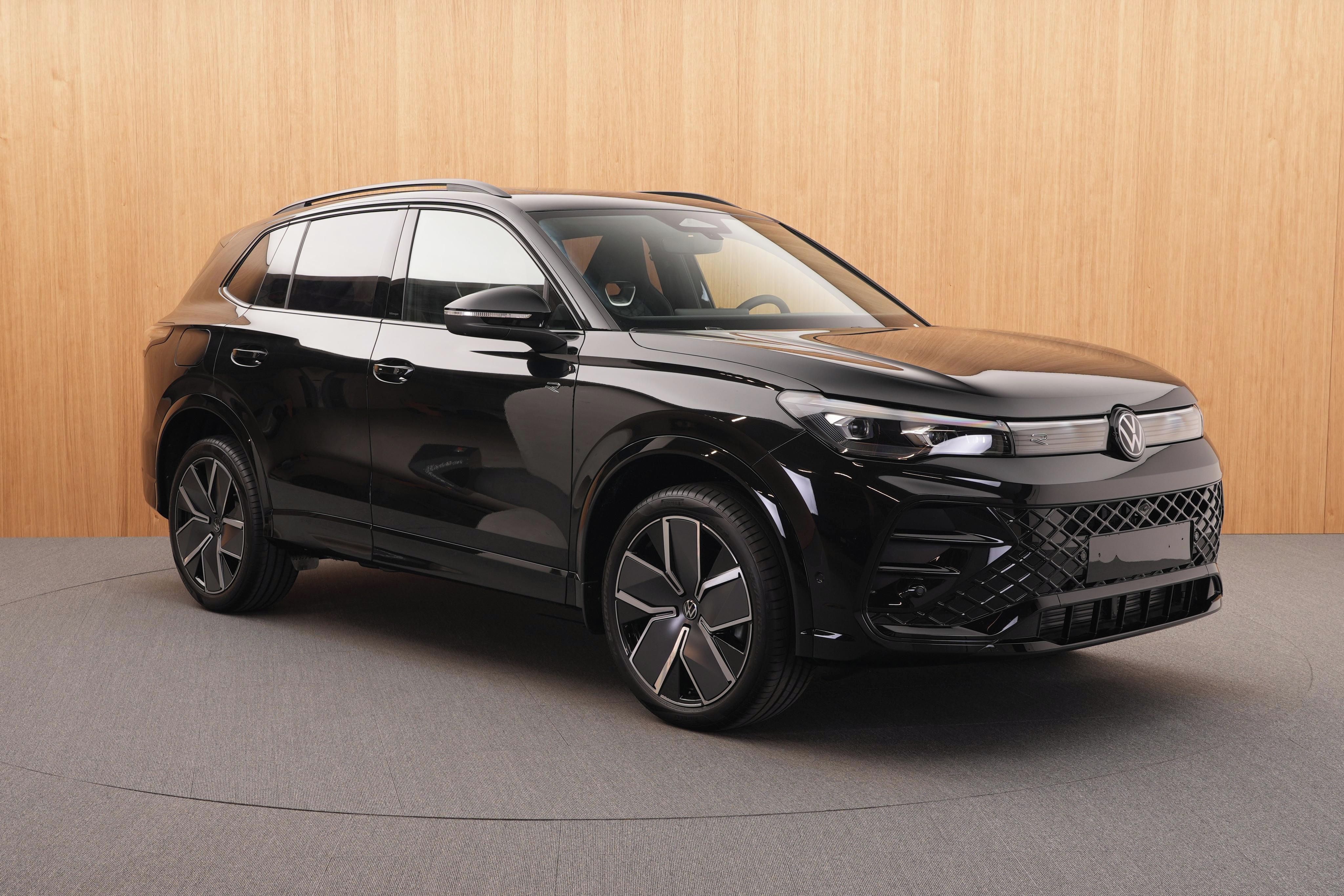 Volkswagen Tiguan, R-Line Edition 2.0 TDI 4x4 DSG - fotka 6