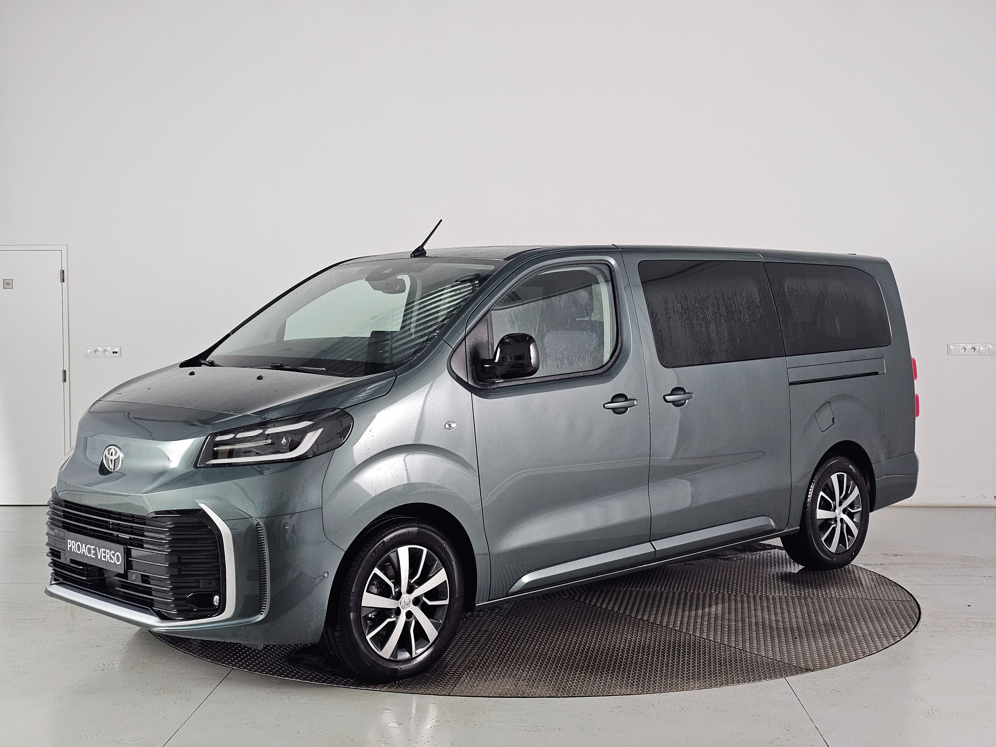Toyota Proace Verso, 2.0D 180k 8AT Family 8S Willy