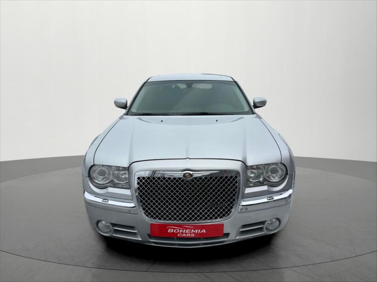 Chrysler 300C, 3,0 160 KW SRT PACK - fotka 2