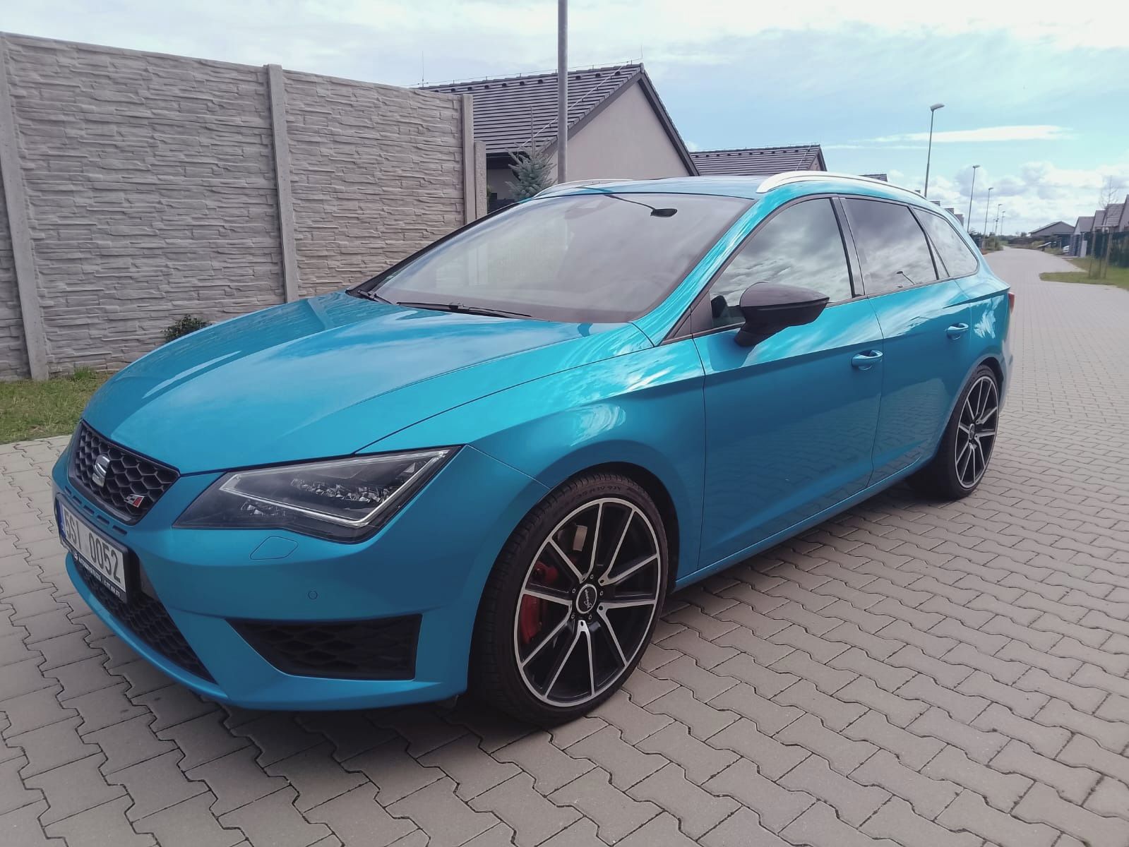 Seat Leon, CUPRA ST290 213kw,2SADY KOL,1M - fotka 3