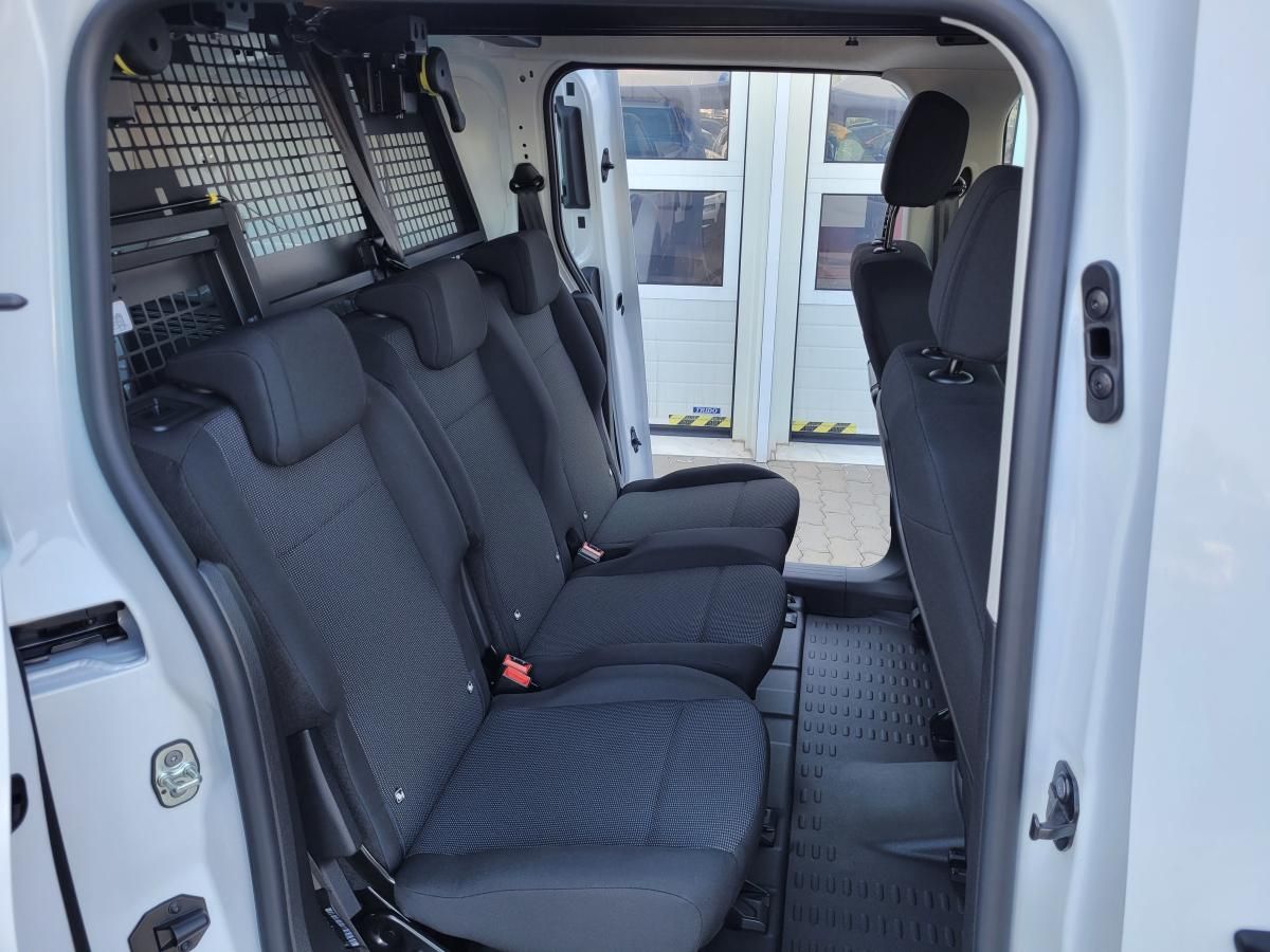 Toyota Proace City, CrewCab Comfort 130K - fotka 6