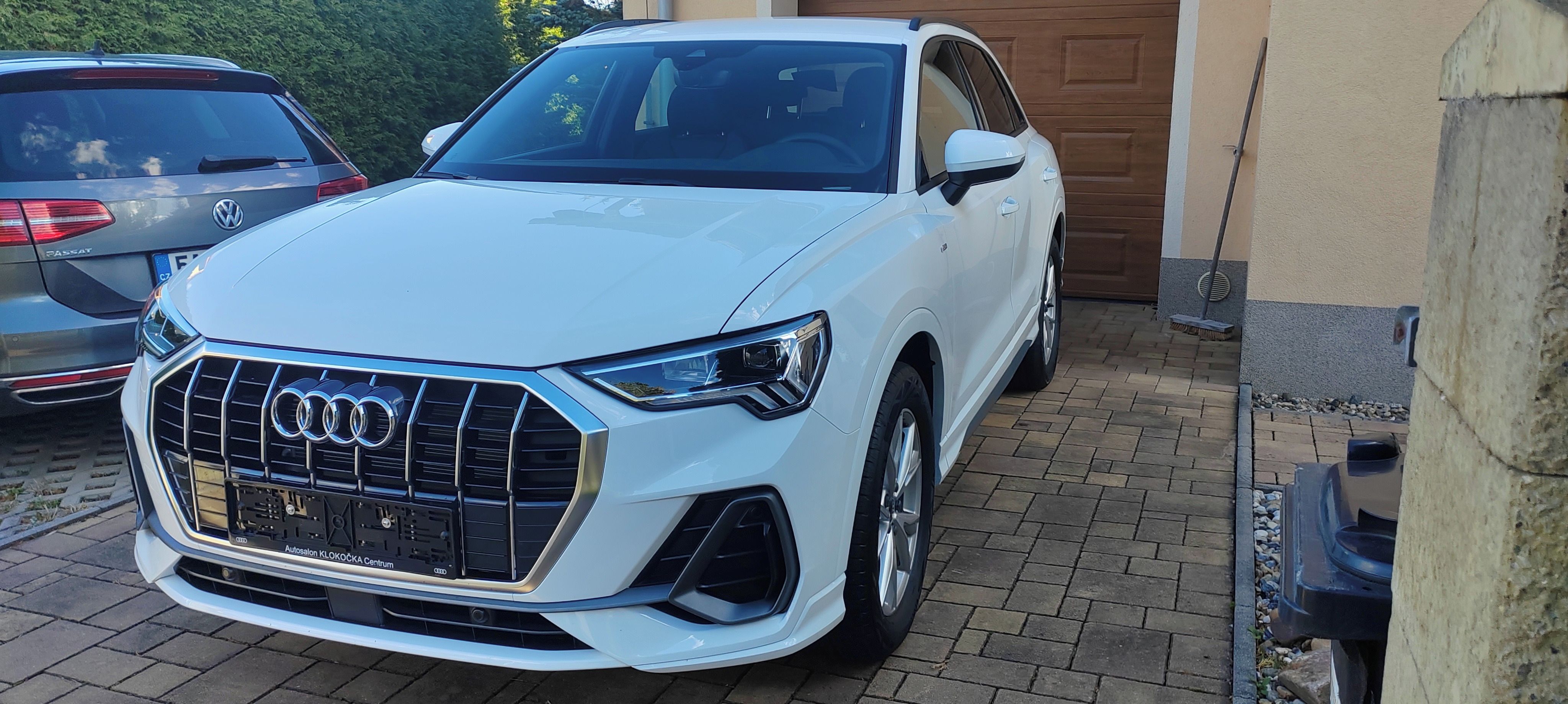 Audi Q3, NOVÝ VŮZ S-LINE 35 TFSI - fotka 5