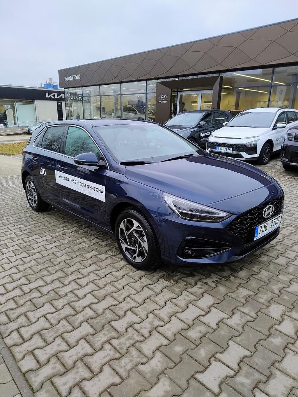 Hyundai i30, 1,5I STYLE MT - fotka 3