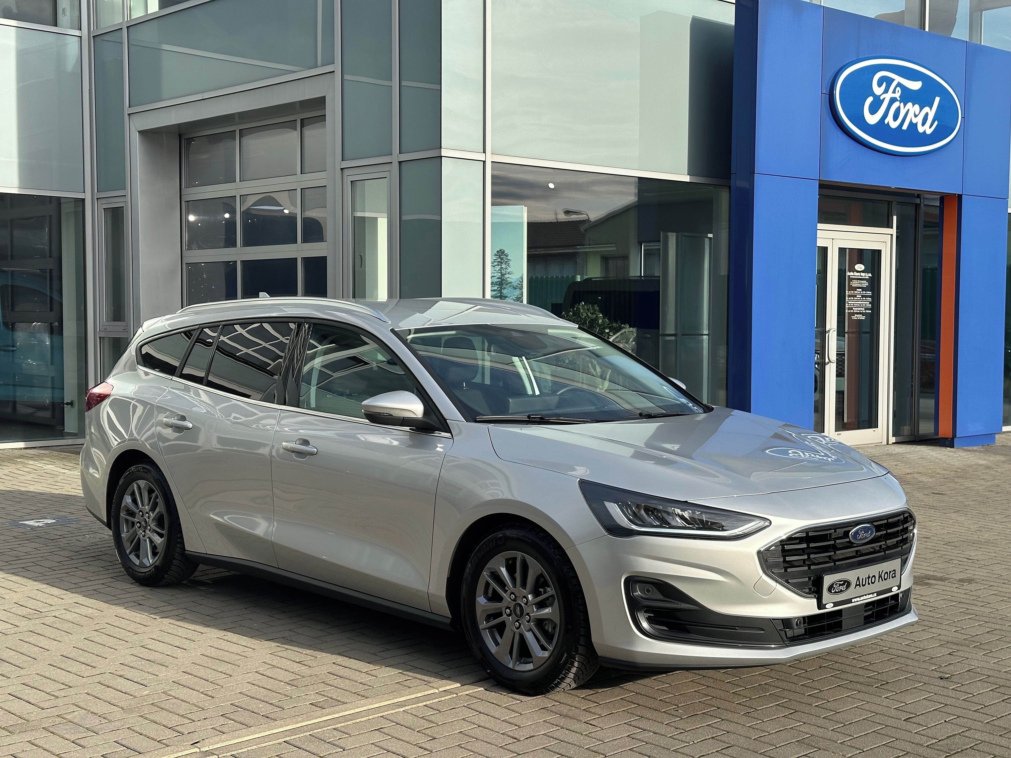 Ford Focus, Ford Focus, Titanium X - fotka 3