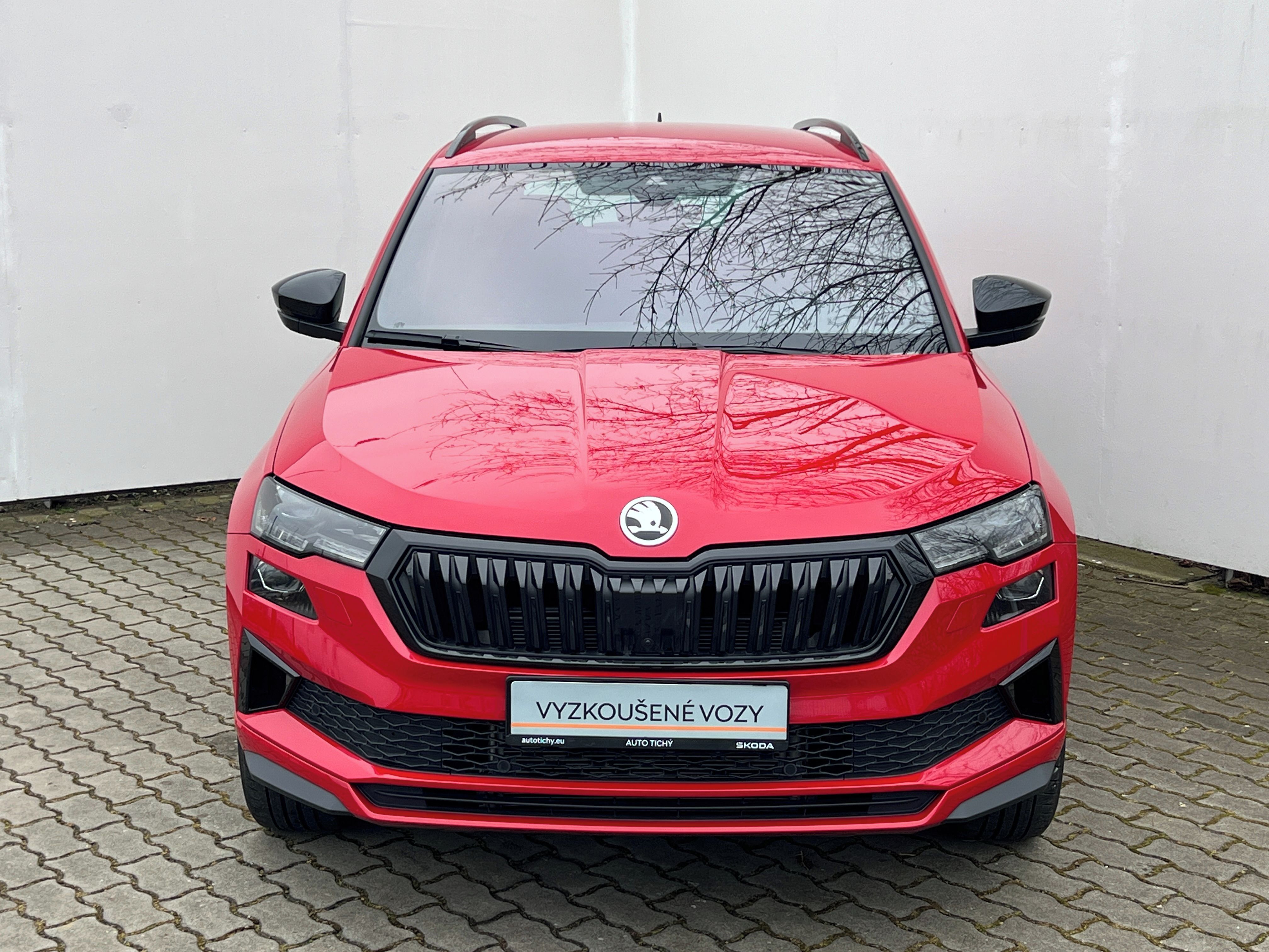 Škoda Karoq, 2,0 TSI / 140 kW Sportline 4x4 - fotka 2