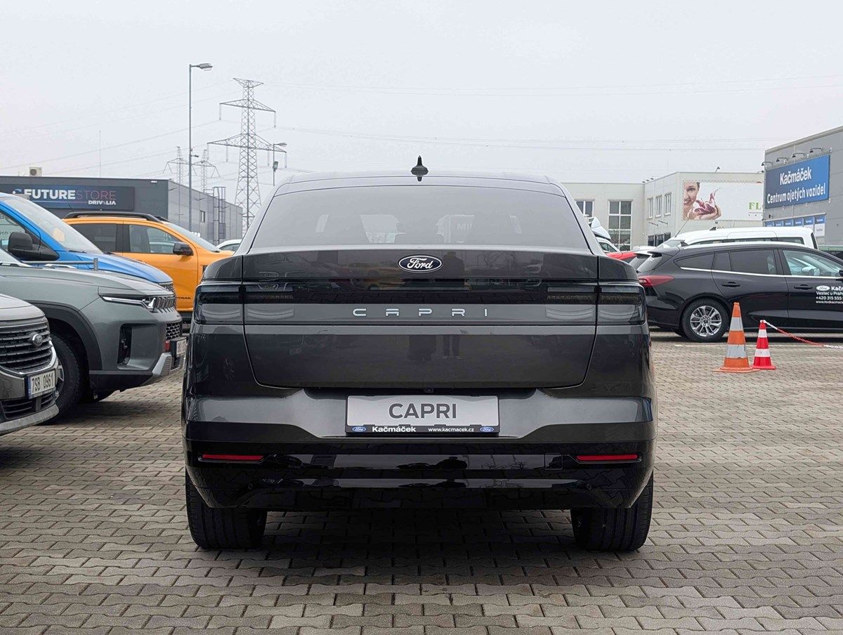 Ford Capri, Premium, 77 kWh prodloužený do - fotka 4