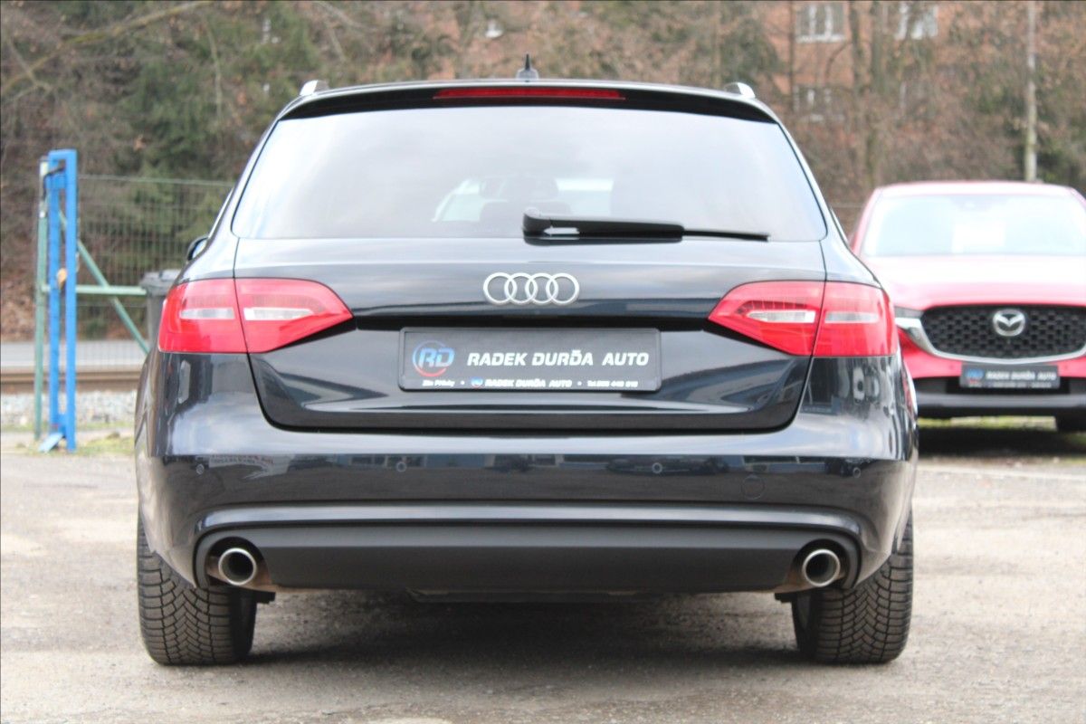 Audi A4 Avant, 3,0 TDI  V6,AUTOMAT,4x4 - fotka 6