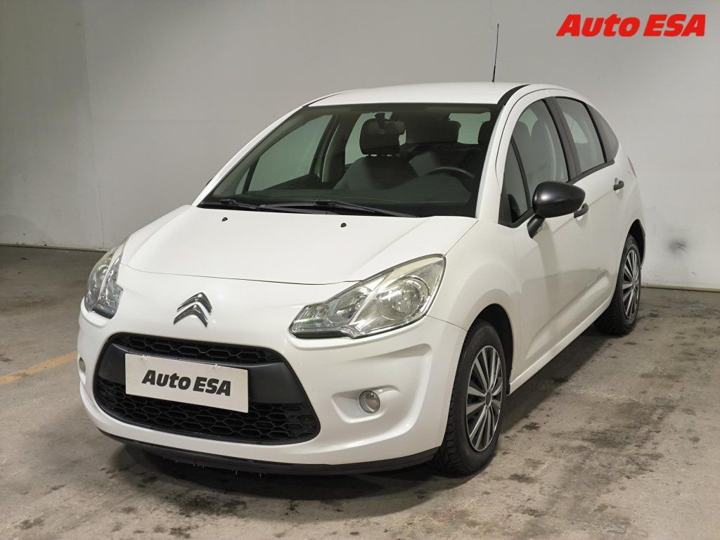 Citroën C3, 1.1i,AC - fotka 3
