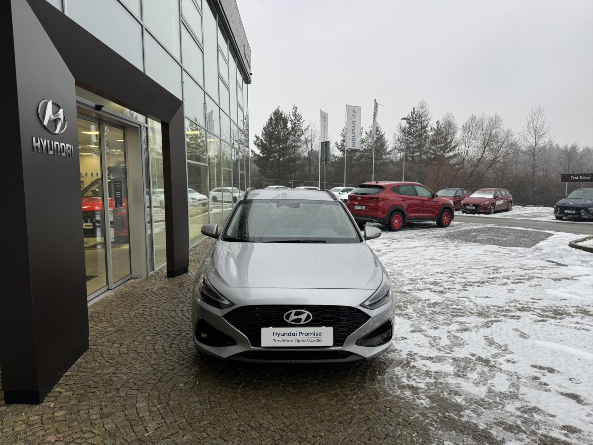 Hyundai i30, 1,0 T-GDI MT STYLE - fotka 2