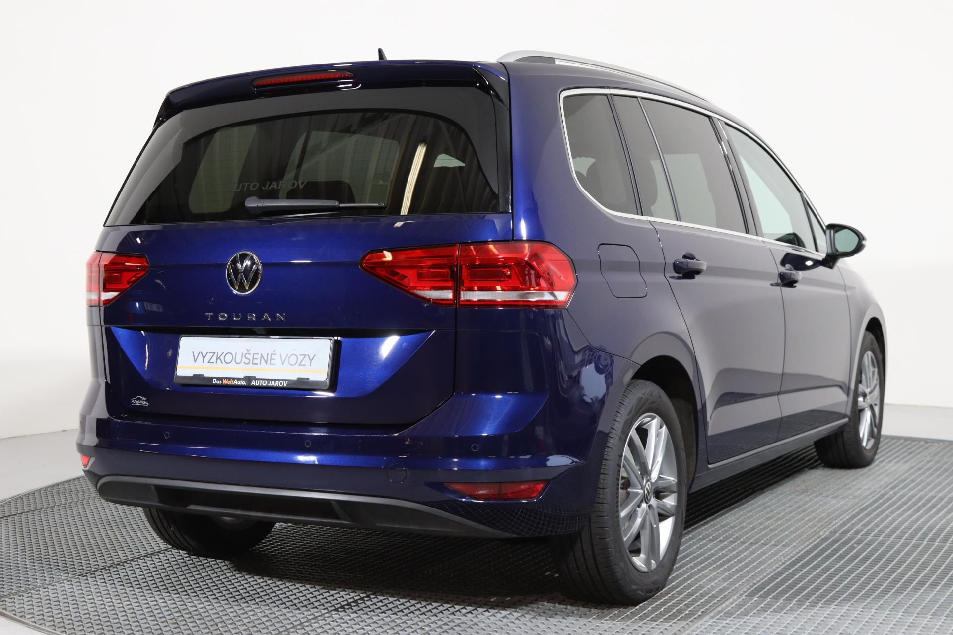 Volkswagen Touran, People 1,5 TSI 110kW 7DSG/ACC - fotka 2