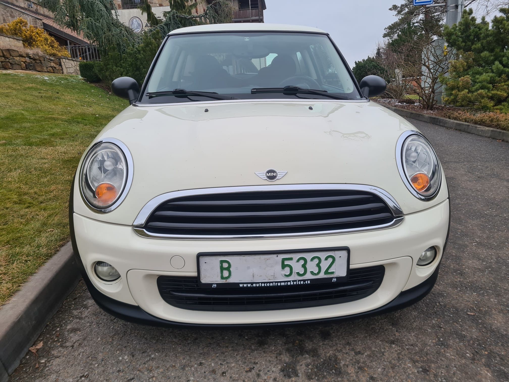Mini One, 1.6i 72KW AUT PANORAMA - fotka 3