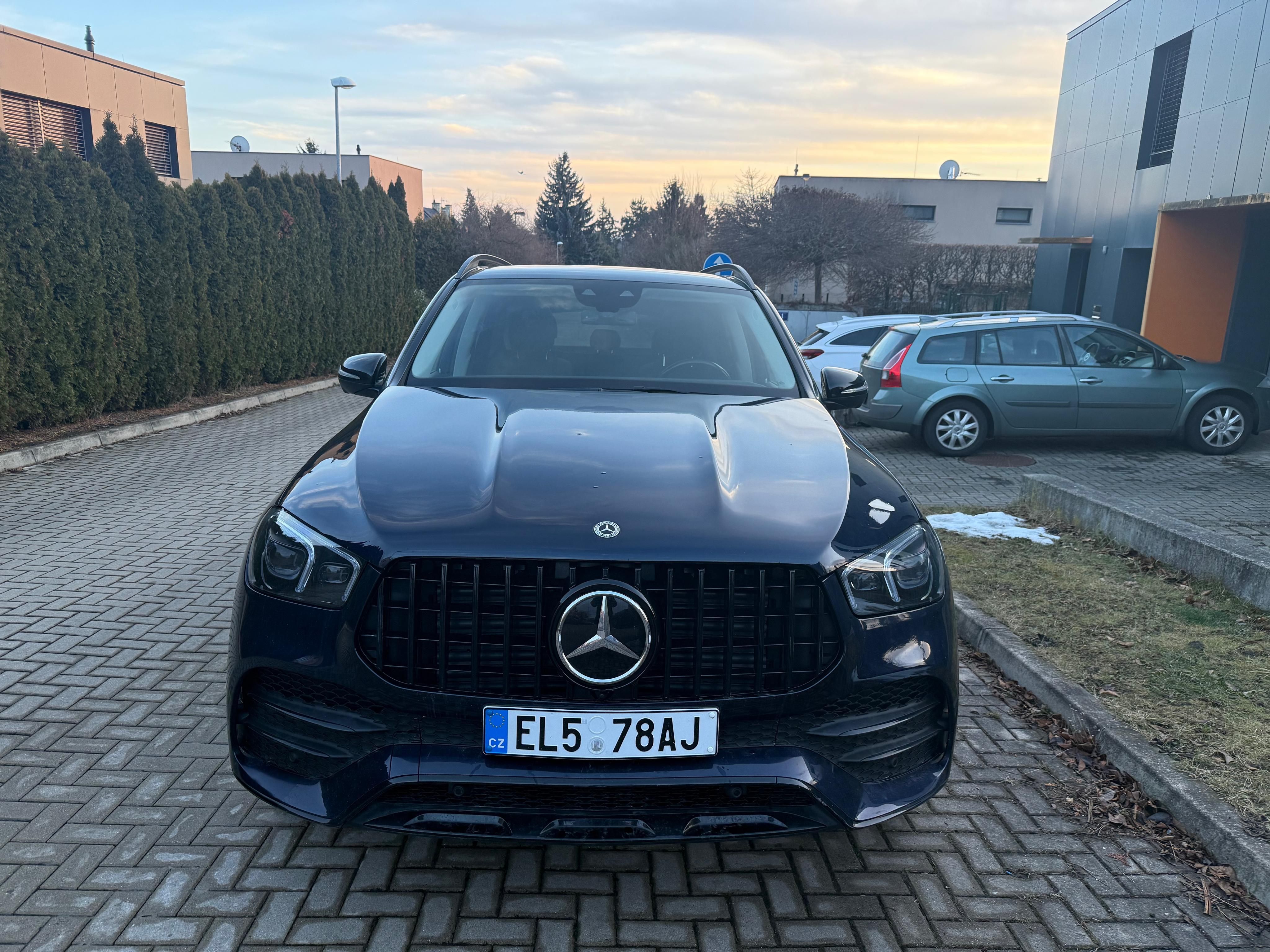 Mercedes-Benz GLE, 1. maj, CZ, DPH, AMG, 4MATIC - fotka 2