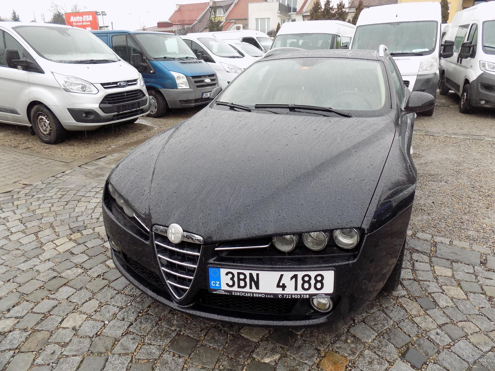 Alfa Romeo 159, 3,2 JTS 191 KW  Q4 SPORTWAGON - fotka 2