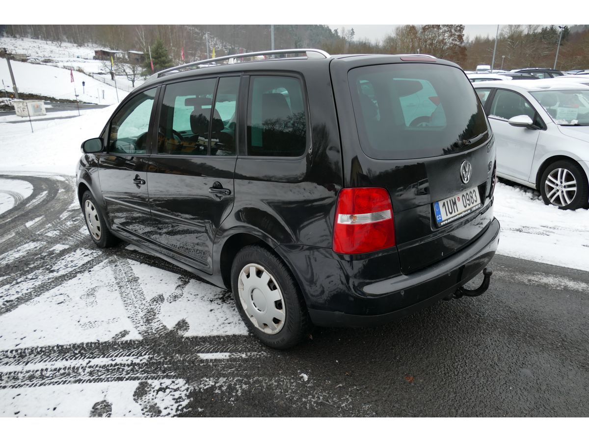 Volkswagen Touran, 2,0TDI 103KW DIGI-KLIMA - fotka 6