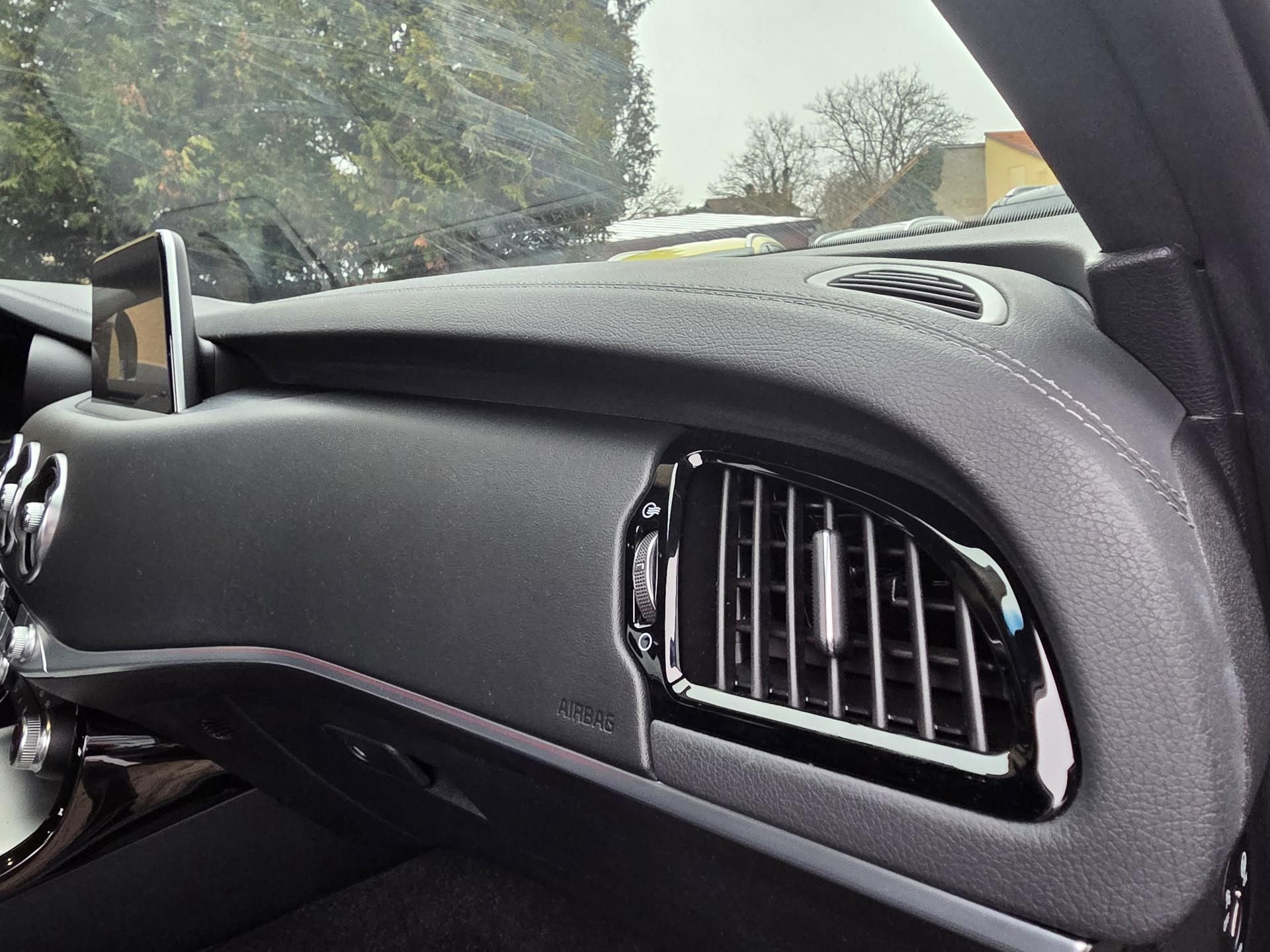 Kia Stinger, 3.3-GT-PANORAMA-MAX.VÝBAVA - fotka 2