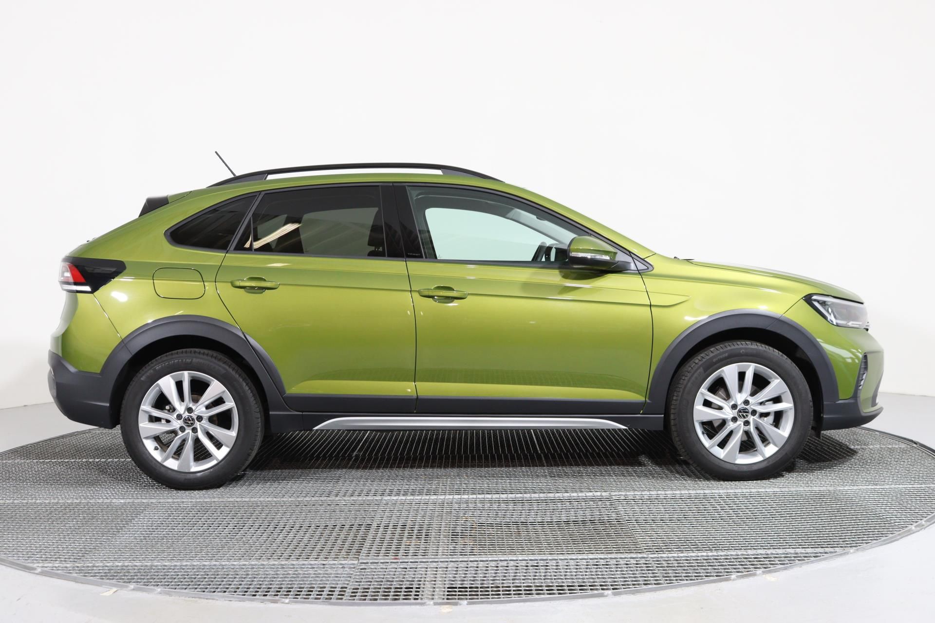 Volkswagen Taigo, People 1,0 TSI 85kW 7DSG - fotka 3