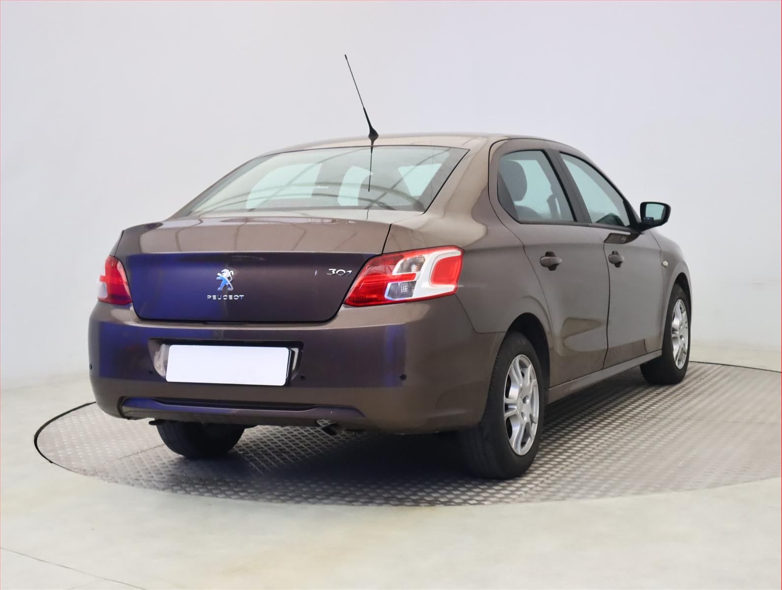 Peugeot 301, 1.2 VTi, NOVÁ CENA, Klima - fotka 5