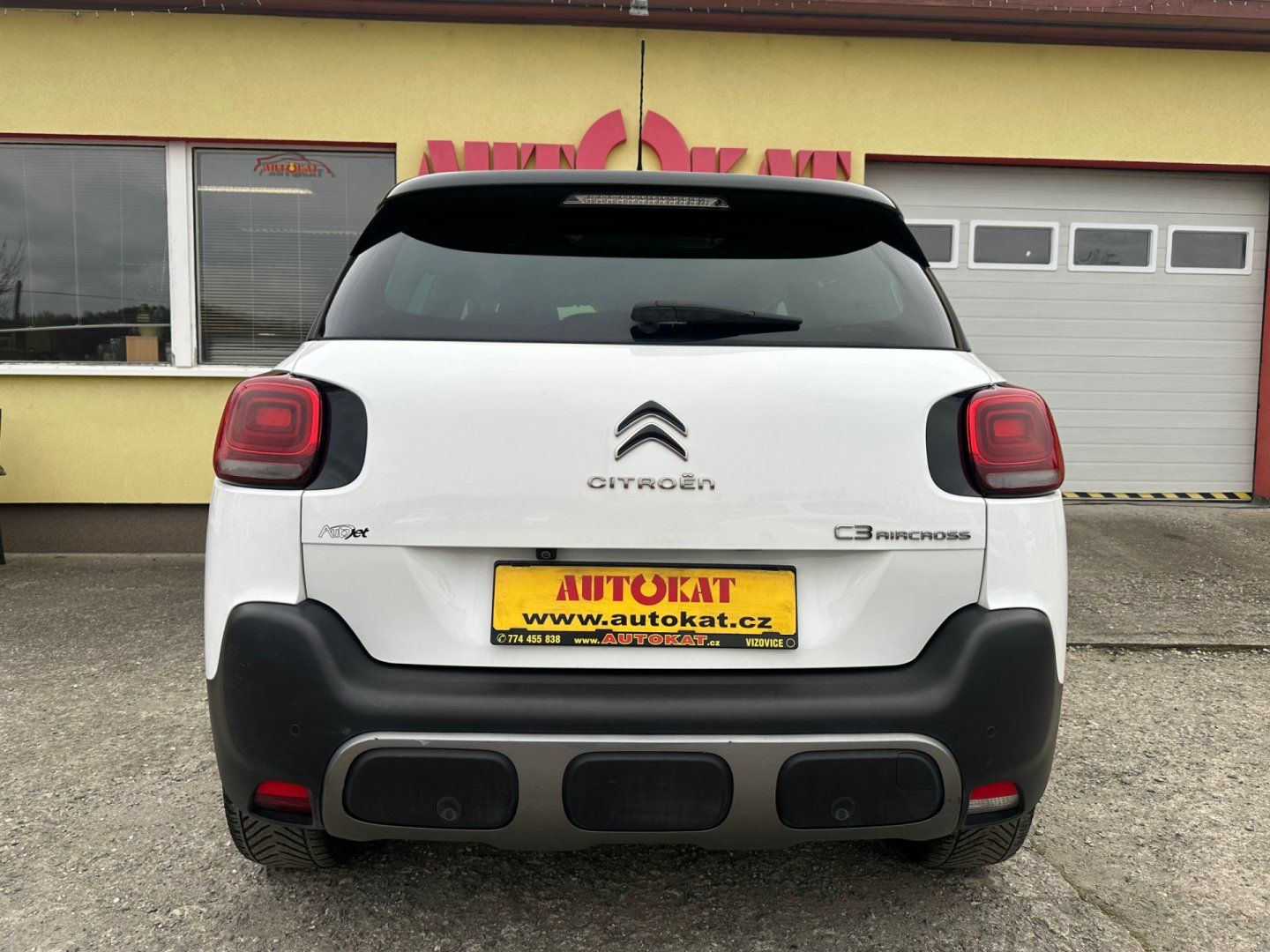 Citroën C3 Aircross, 1.2i 81kW/Rip Curl/1MAJ/NAVI - fotka 4
