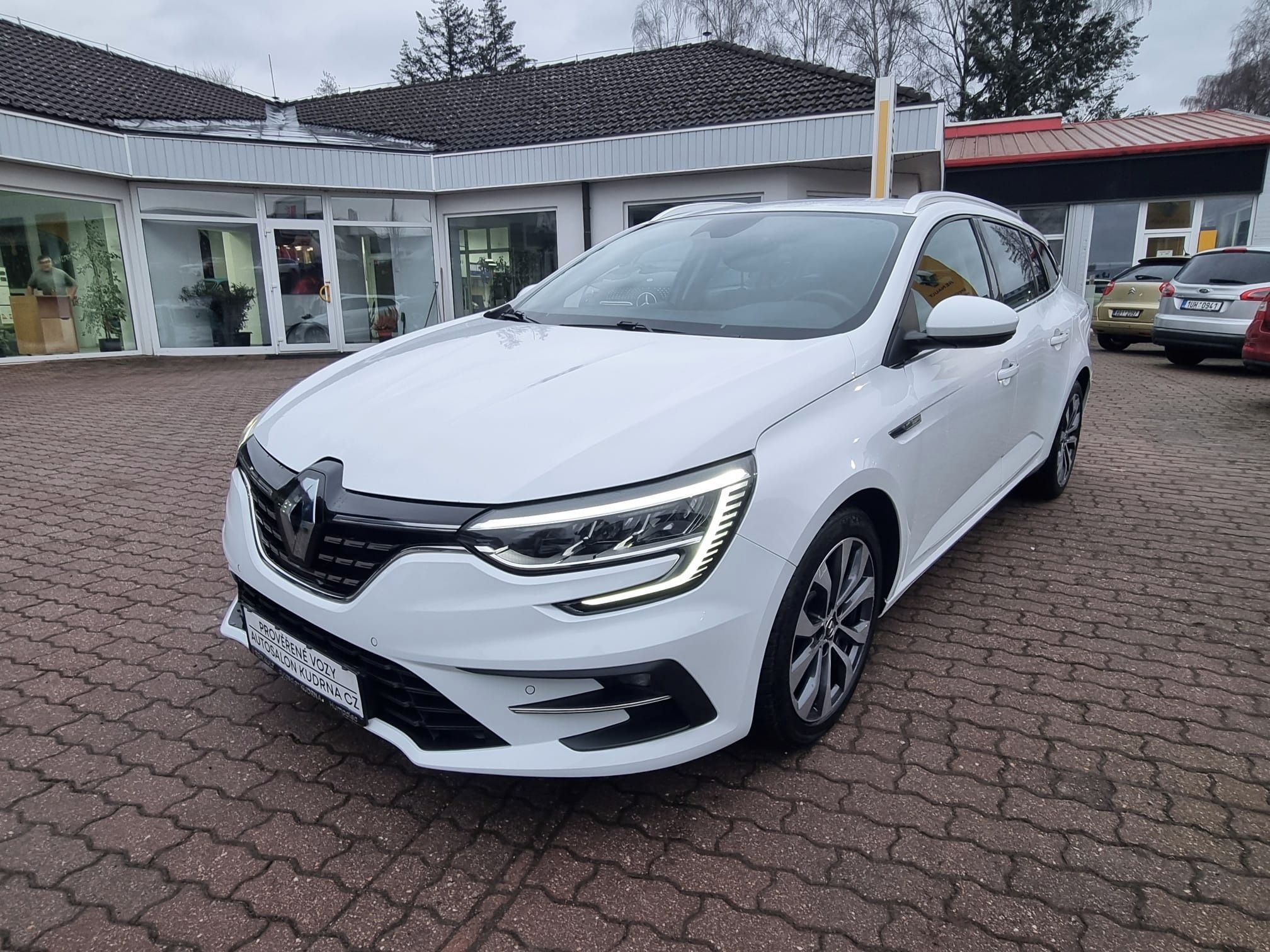 Renault Mégane, Techno 1.3 TCe 140 EDC - fotka 3