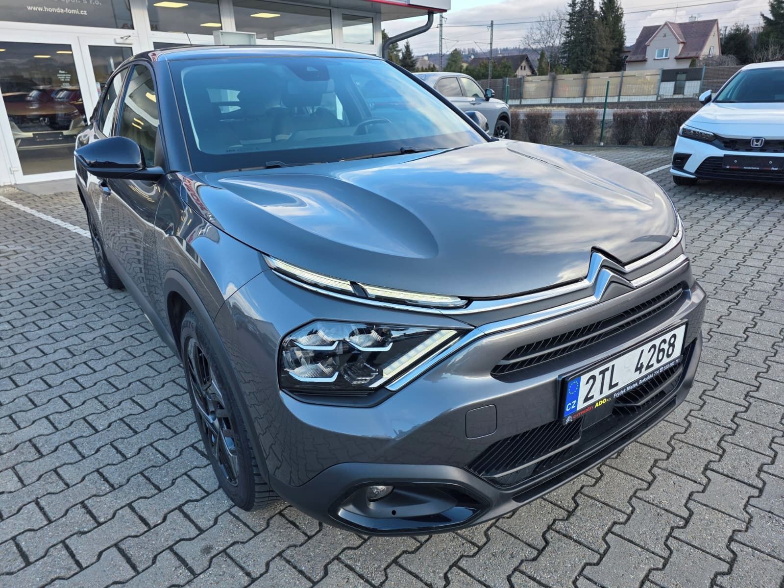 Citroën C4, 1,2 Puretech 130 - záruka 6/28 - fotka 3