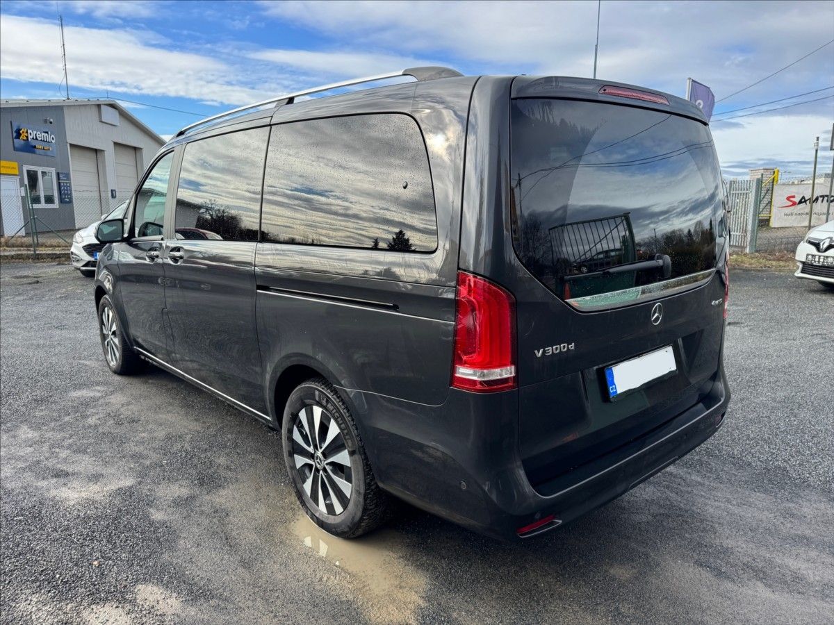 Mercedes-Benz Třídy V, 2,0 300d 4MATIC, PANO,KŮŽE - fotka 5