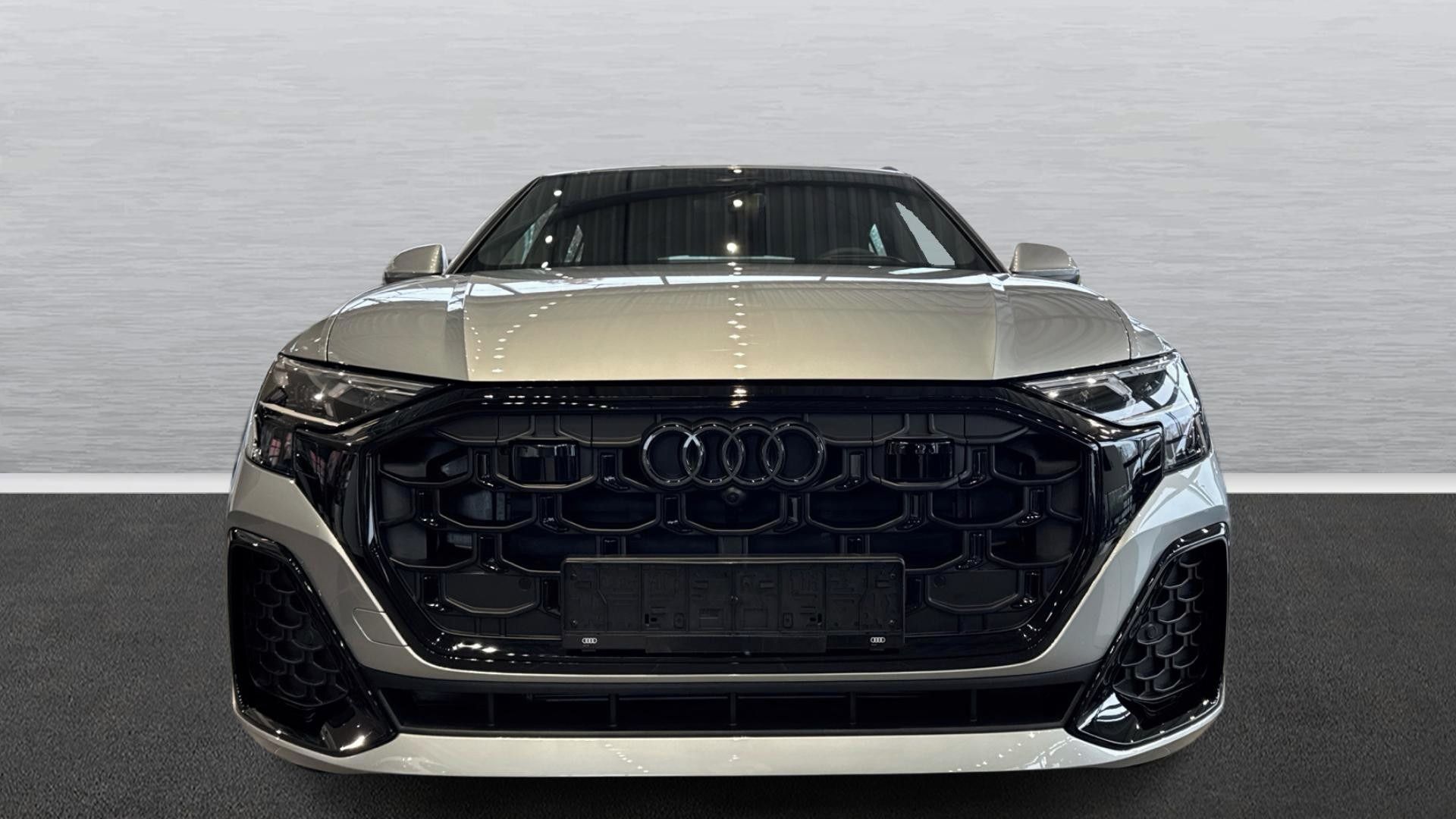 Audi Q8, 50 TDI quattro (nové - sklad) - fotka 5