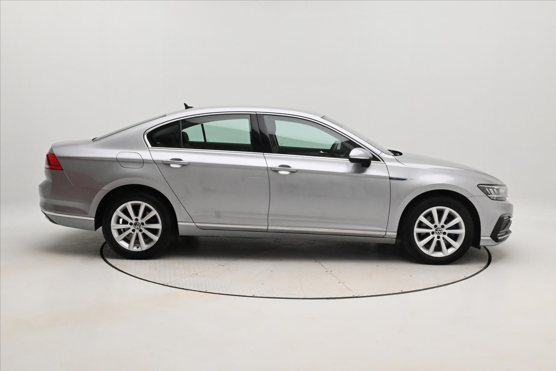 Volkswagen Passat, 1,4 TSI GTE 160 kW DSG Highlin - fotka 4