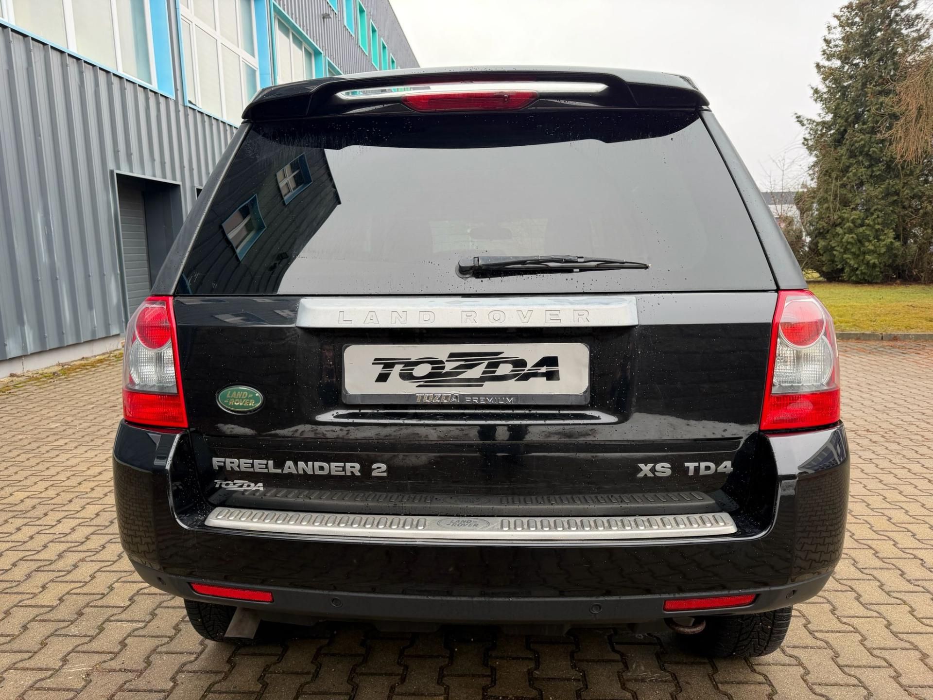 Land Rover Freelander, 2 2,2TD4  4WD / servis.kn. - fotka 4