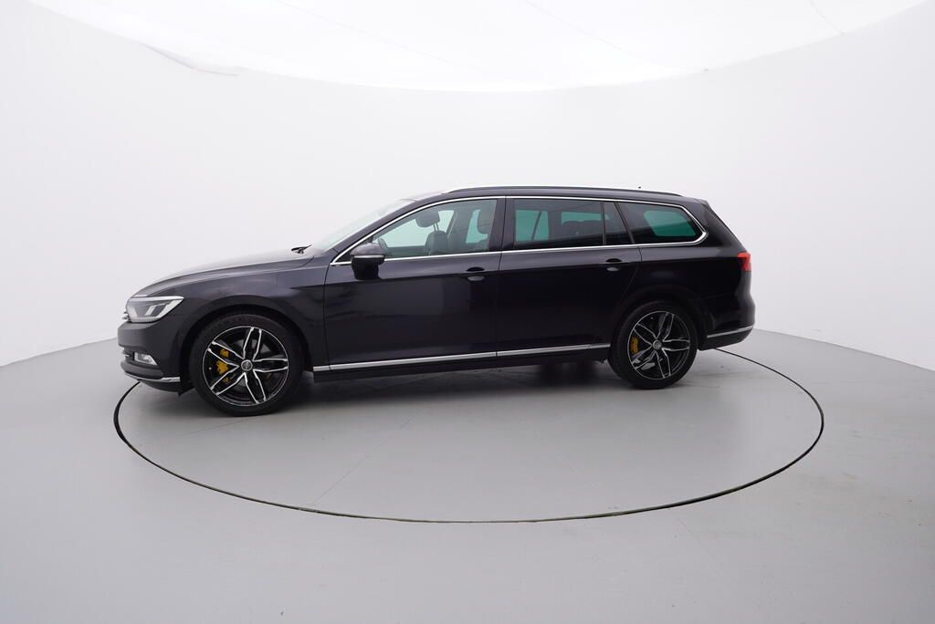 Volkswagen Passat Variant, Carat 2.0 TDI 140 kW - fotka 2