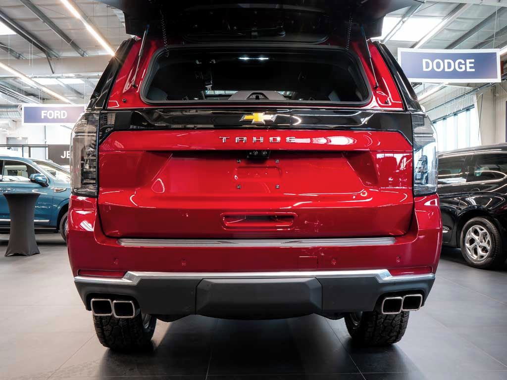 Chevrolet Tahoe, 6.2 V8 High Country 2.5" Lift - fotka 6