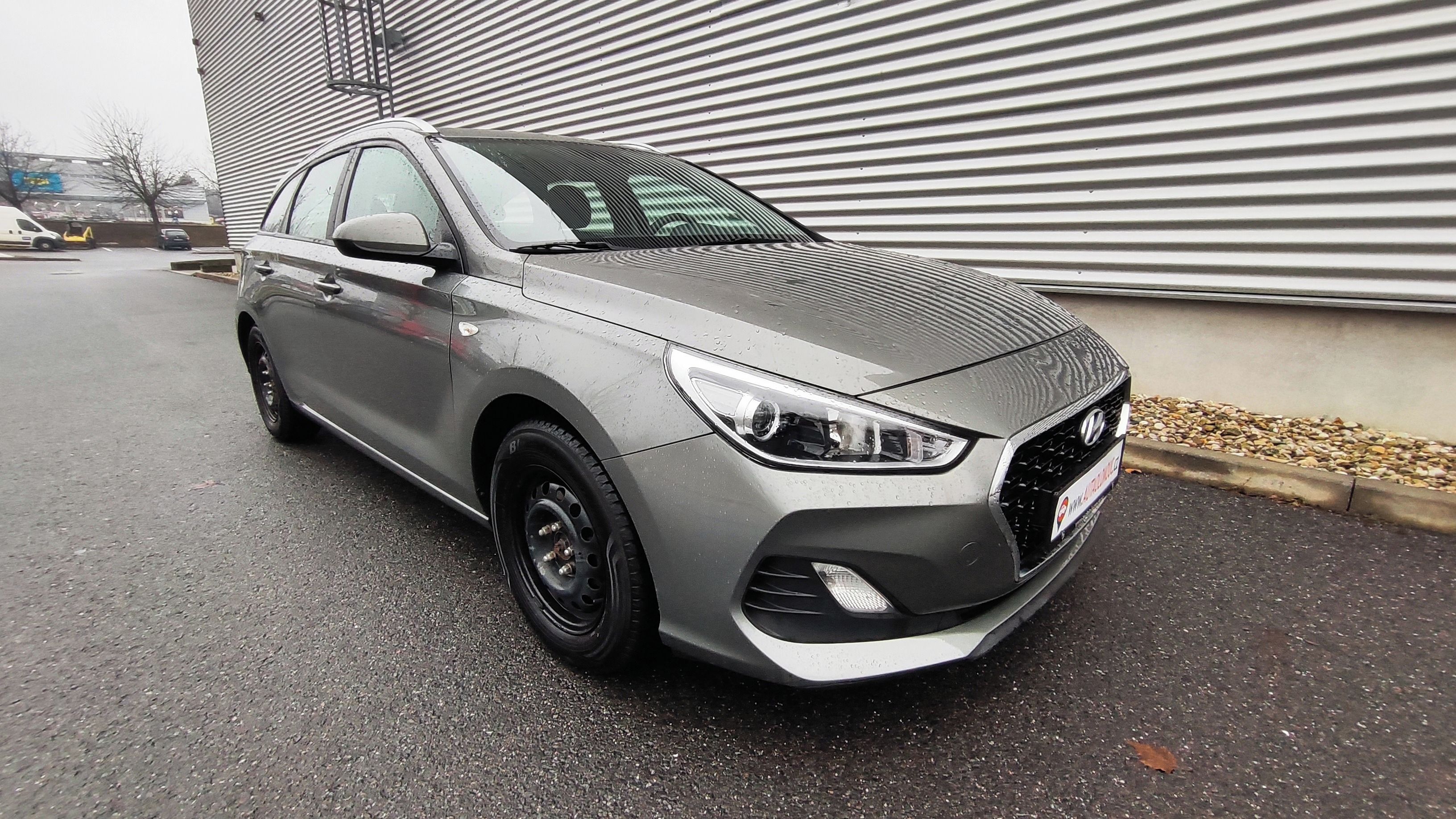 Hyundai i30, 1.4i klimatizace ČR, DPH - fotka 6