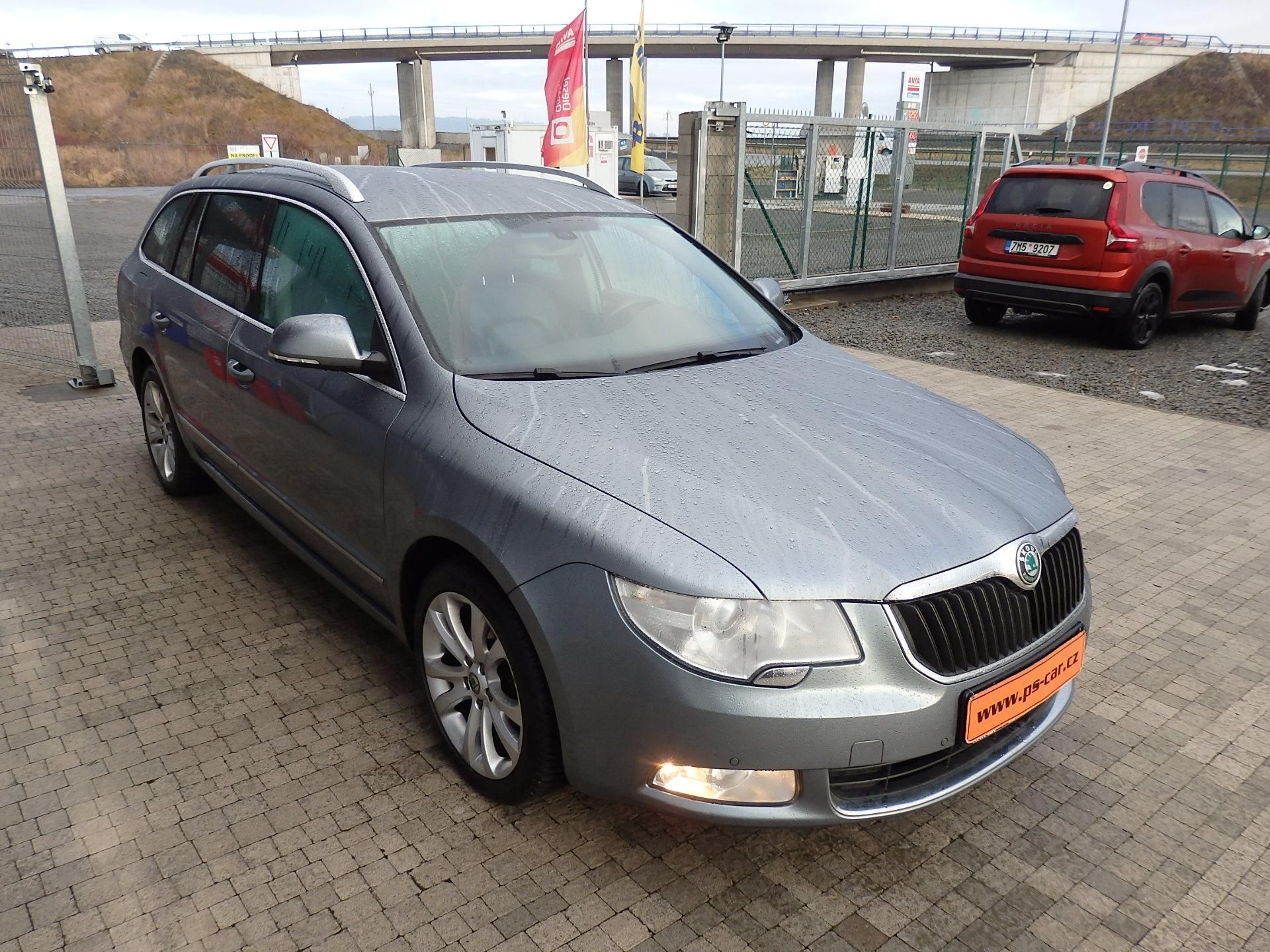 Škoda Superb, 2.0 TSI 147 kW DIGI. KLIMA - fotka 3