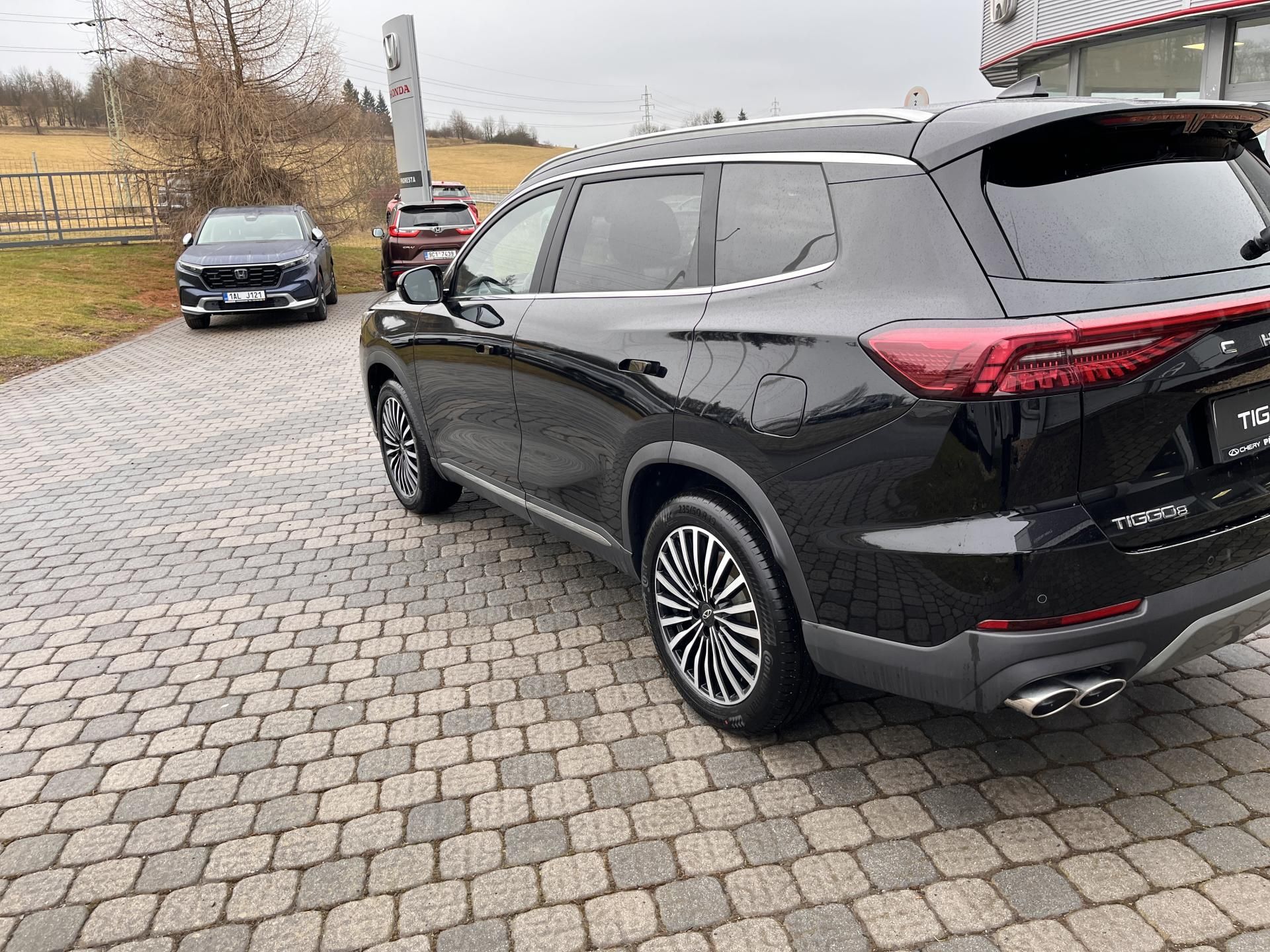 Chery Tiggo 8, 1,6 ICE UNIQUE !AKCE PB! - fotka 4