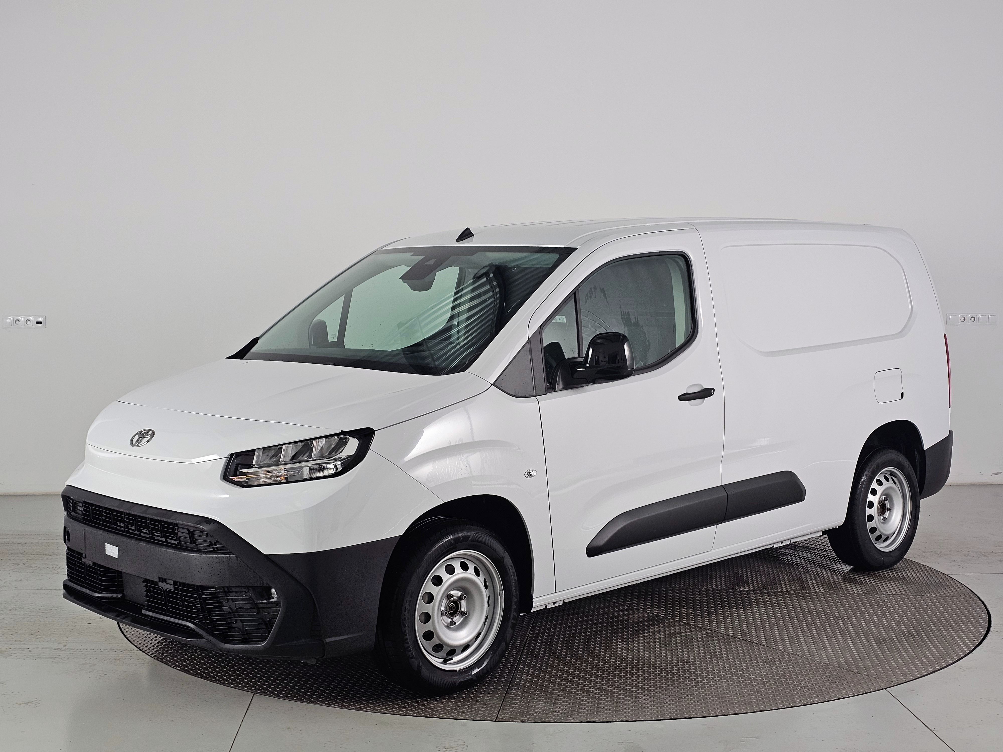 Toyota Proace City, VAN Long 1.5D 6MT 130k Active