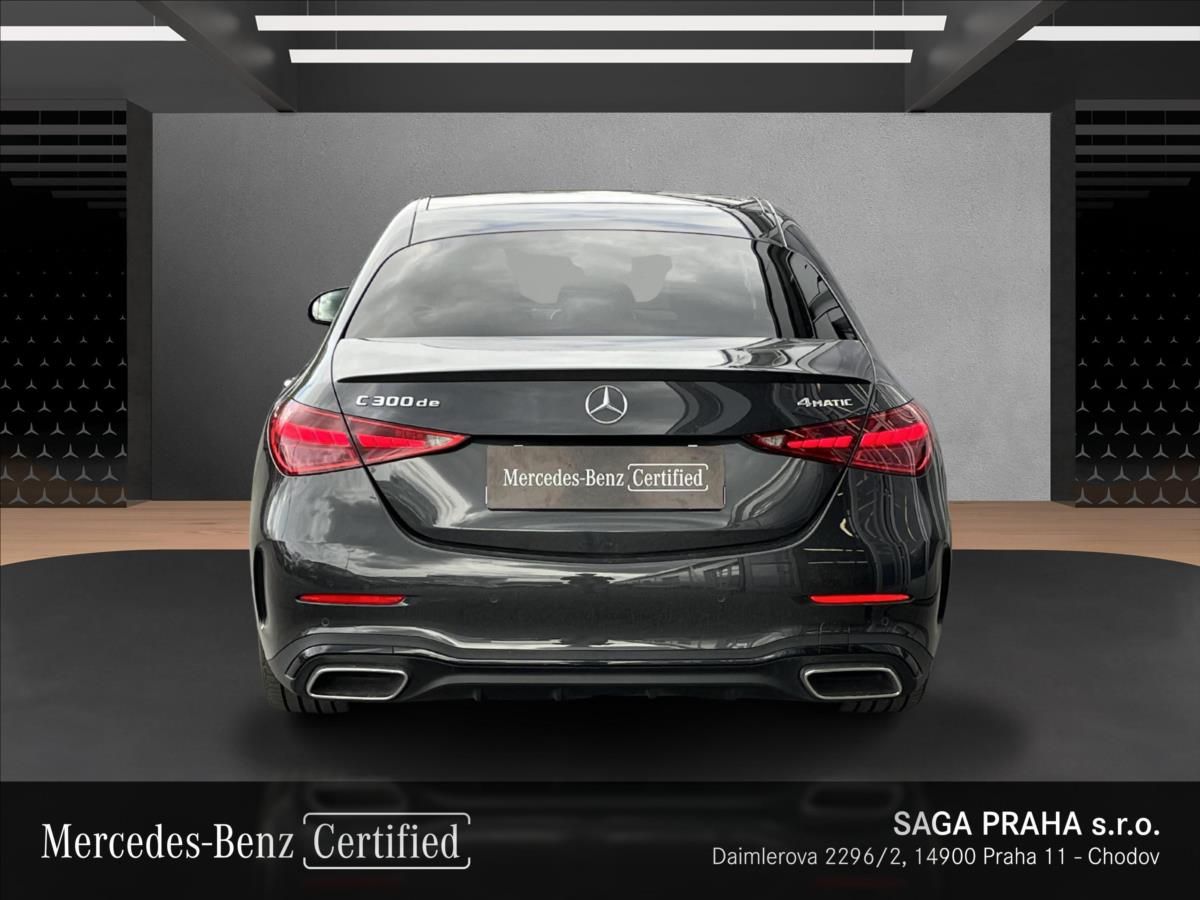 Mercedes-Benz Třídy C, C 300 de 4MATIC s hybridní tec - fotka 4