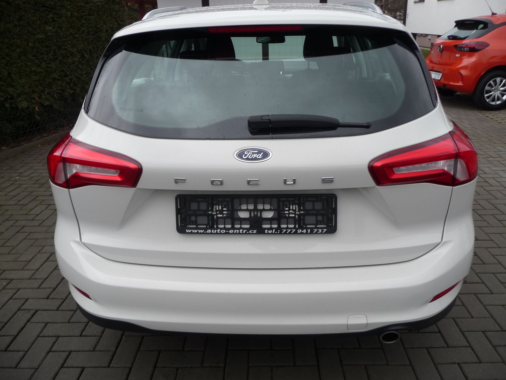 Ford Focus, 1.5 TDCi 88kw Titanium Automat - fotka 5
