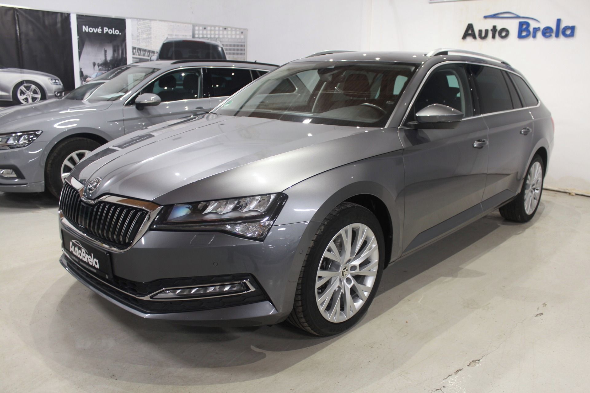 Škoda Superb, 2.0TDI DSG Display Nez.Topení - fotka 6