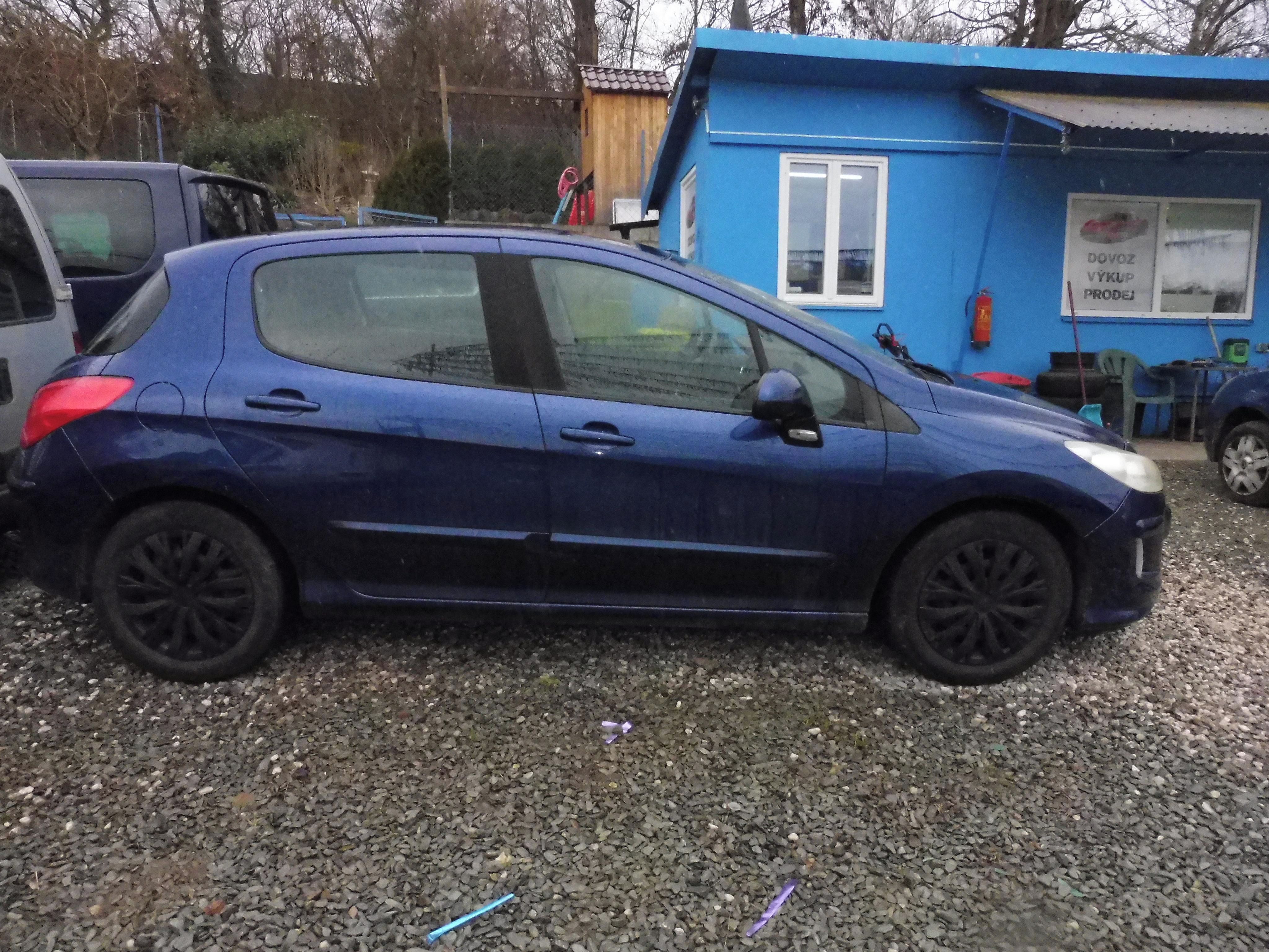 Peugeot 308, 2,0 Hdi - fotka 4