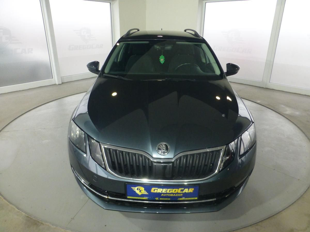 Škoda Octavia, 2,0TDI*NAVIGACE**ALU**PARK.S - fotka 2