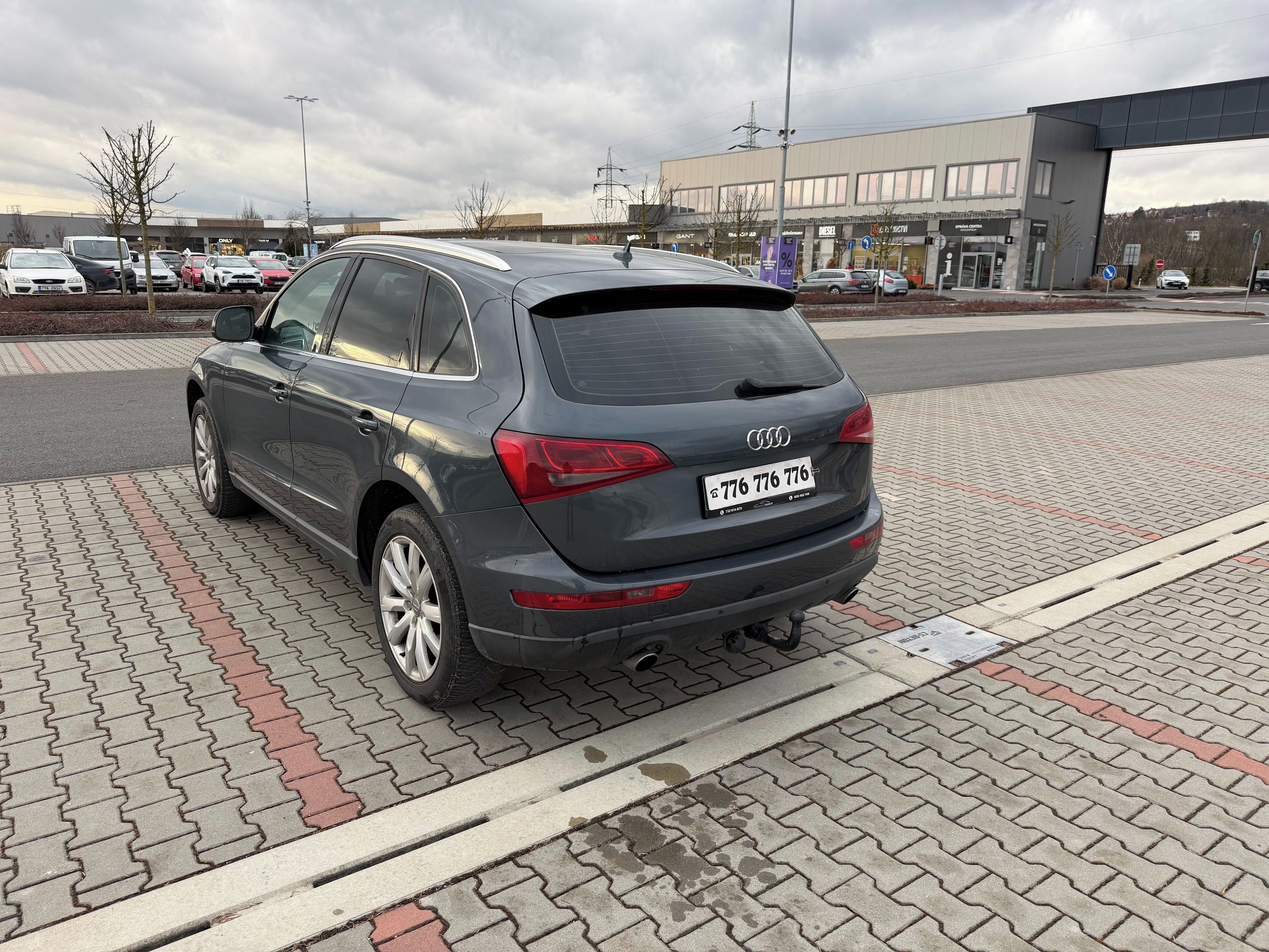 Audi Q5, 3.0 TDi kůže NAVI panorama TZ - fotka 5