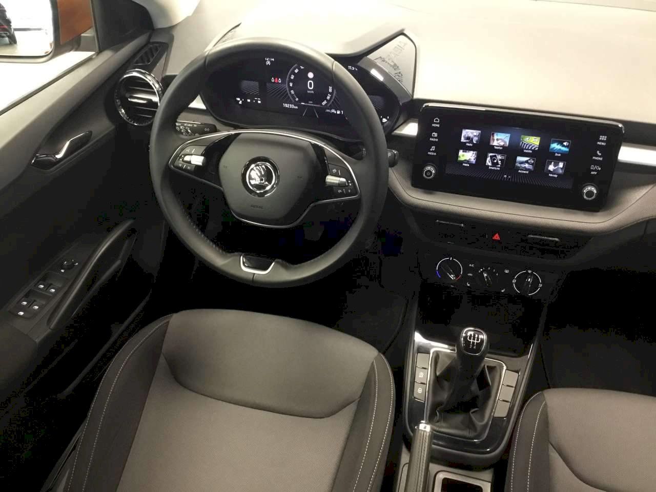 Škoda Fabia, Selection 1.0 TSI 70 kW - fotka 5