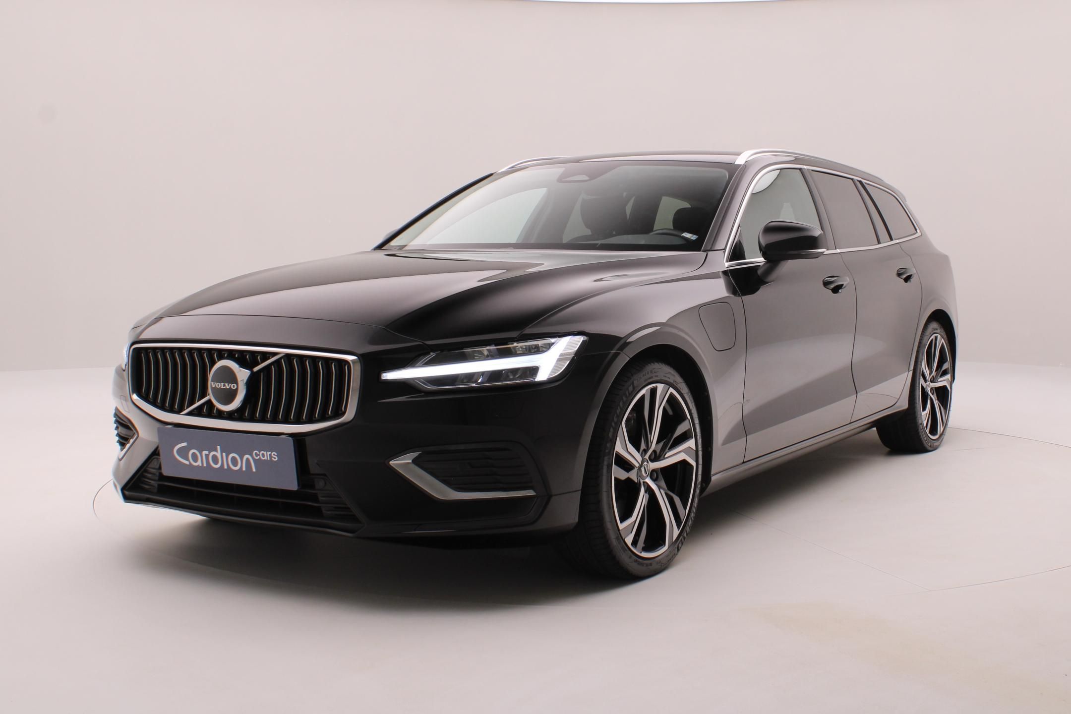 Volvo V60, T6 AWD RECHARGE CORE AUT
