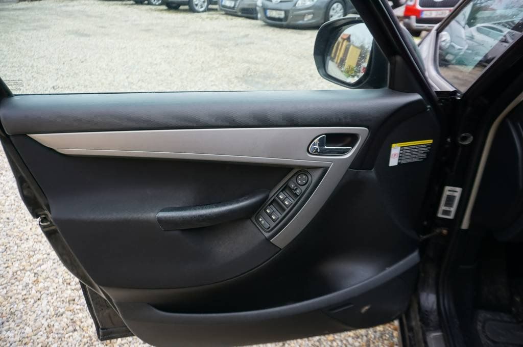 Citroën C4 Picasso, 1,6  HDI - fotka 5