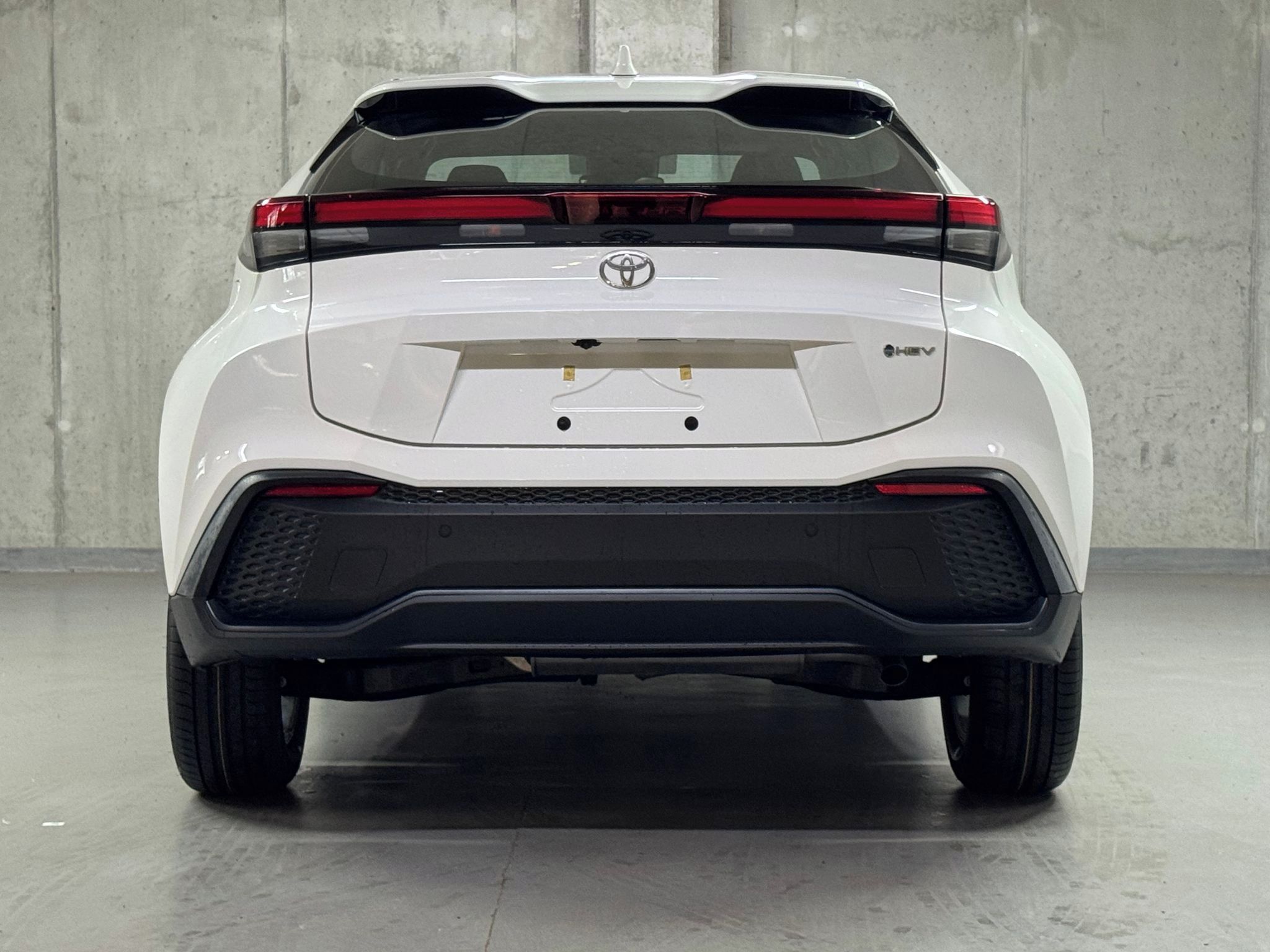 Toyota C-HR, Comfort Business 1.8 Hybrid - fotka 6