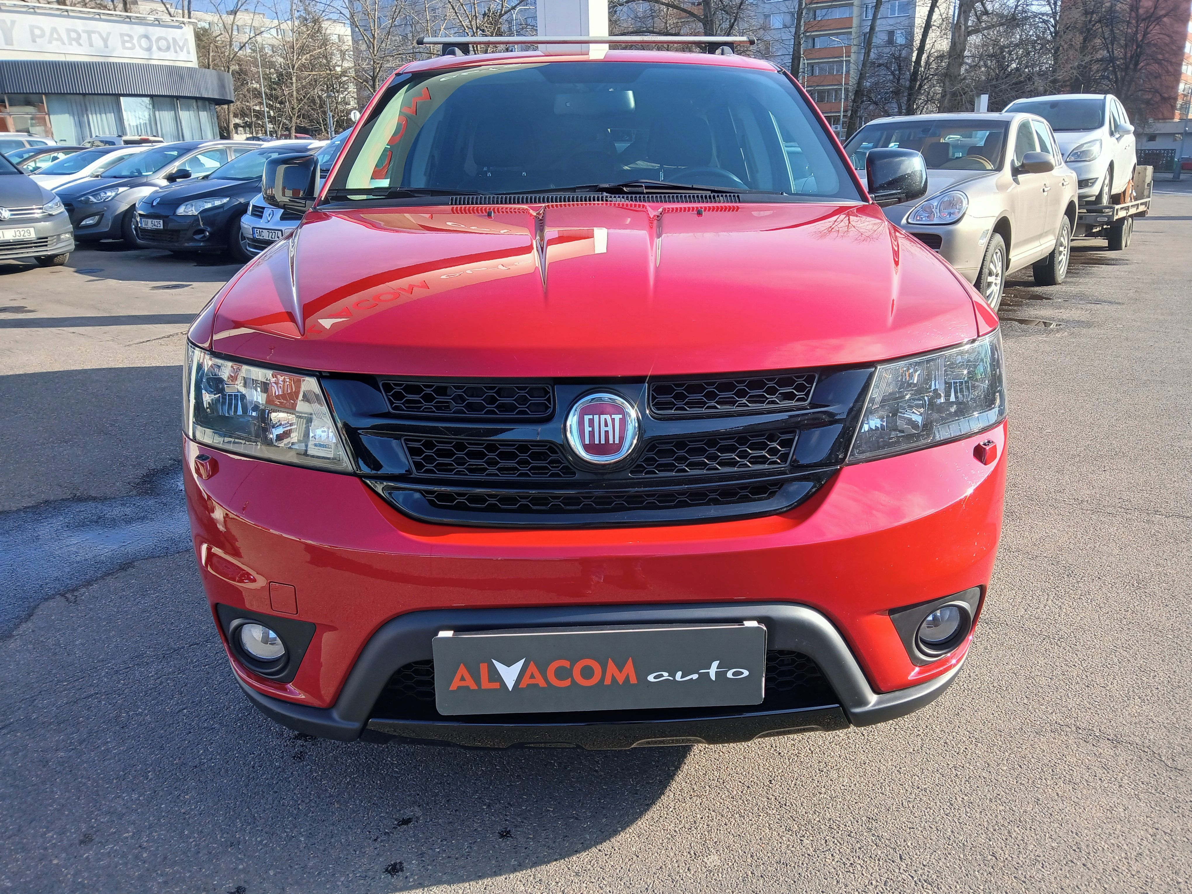 Fiat Freemont, 2.0MJT 125kW AUT. 4X4 1.maj. - fotka 3