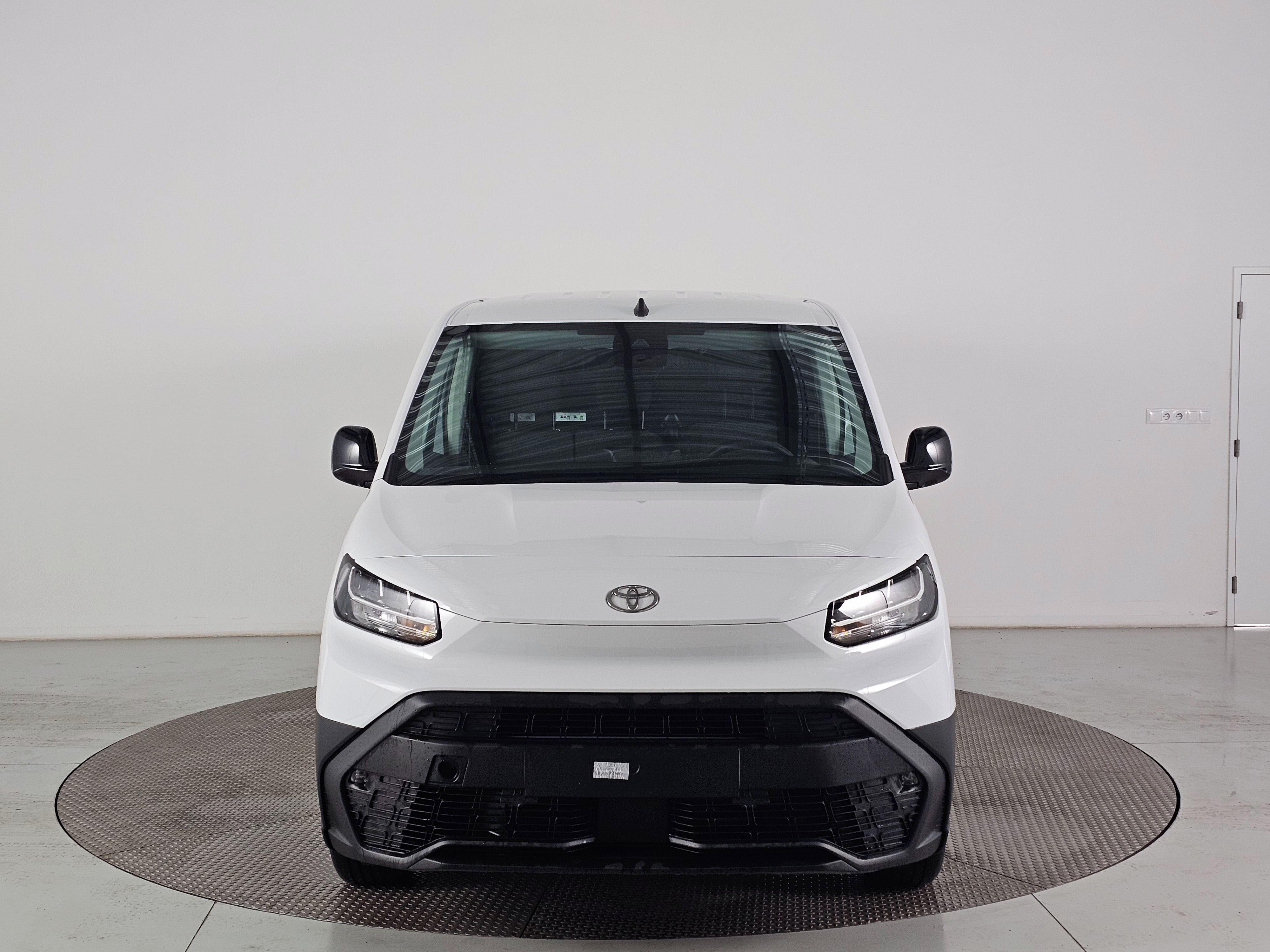 Toyota Proace City, VAN Long 1.5D 6MT 130k Active - fotka 3