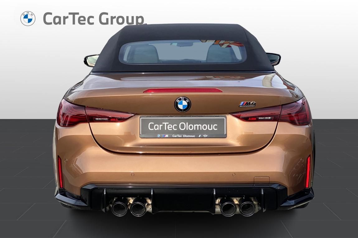 BMW M4, Convertible Competition xDrive - fotka 4